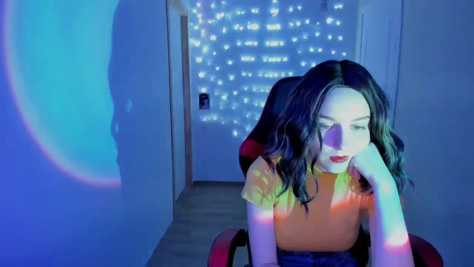 Gallery image thumbnail from Yennefer_71's myfreecams stream on, 09/25/2023, 10:46 image 18 of 20