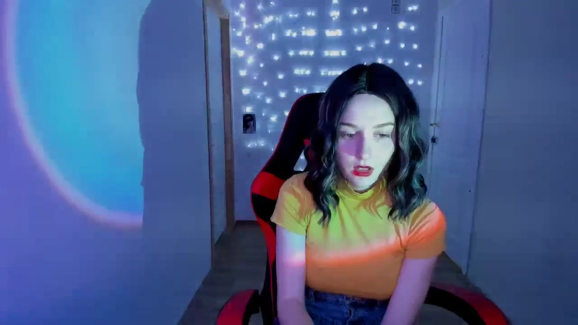 Gallery image thumbnail from Yennefer_71's myfreecams stream on, 09/25/2023, 12:12 image 7 of 20