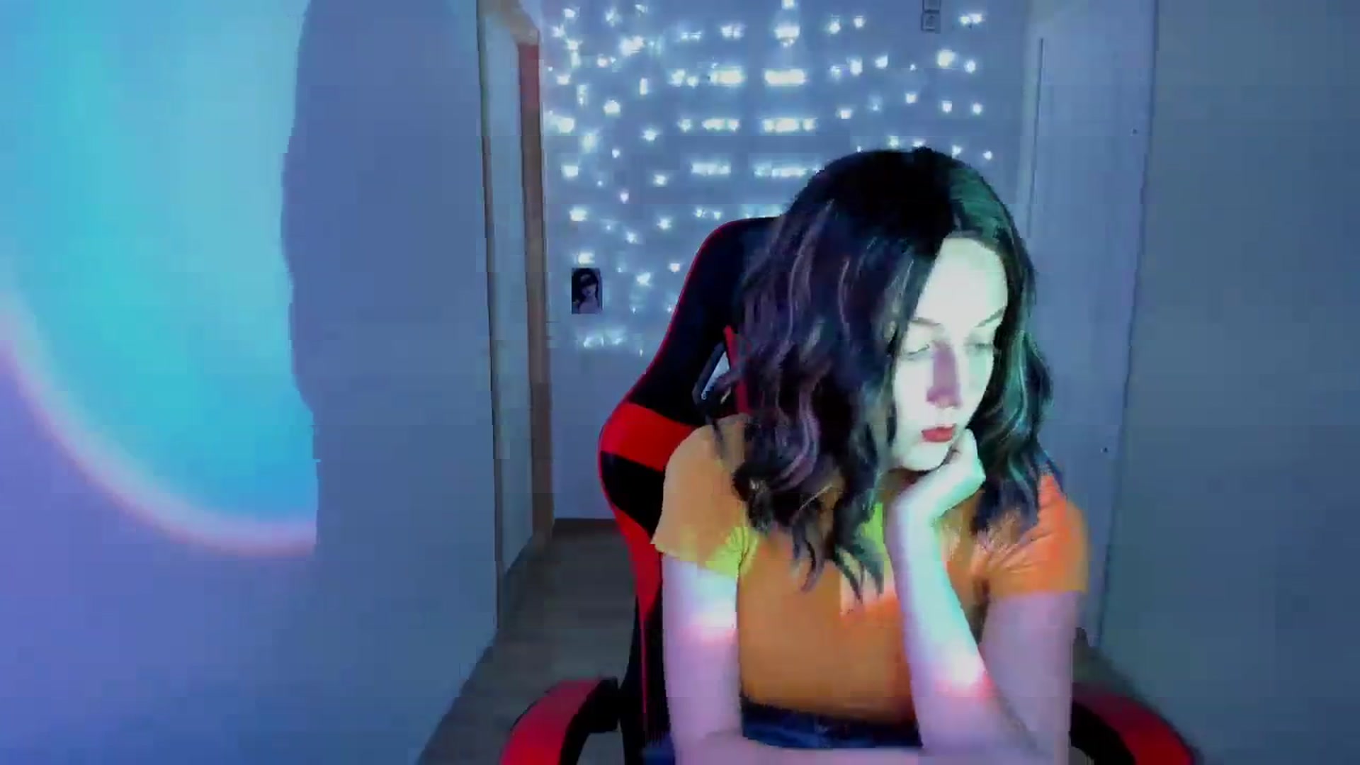 Gallery image thumbnail from Yennefer_71's myfreecams stream on, 09/25/2023, 12:12 image 14 of 20