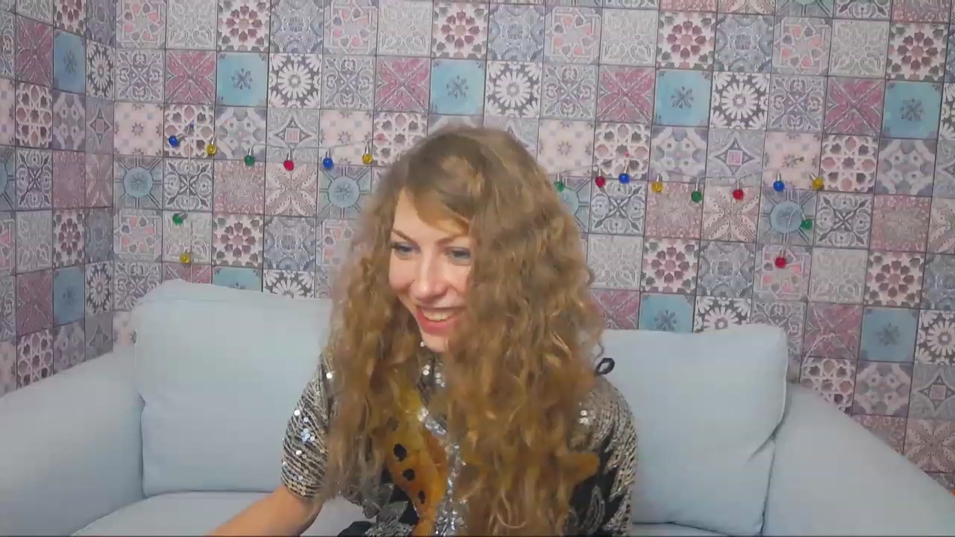 Gallery image thumbnail from YenniferSky's myfreecams stream on, 02/28/2023, 18:39 image 6 of 20