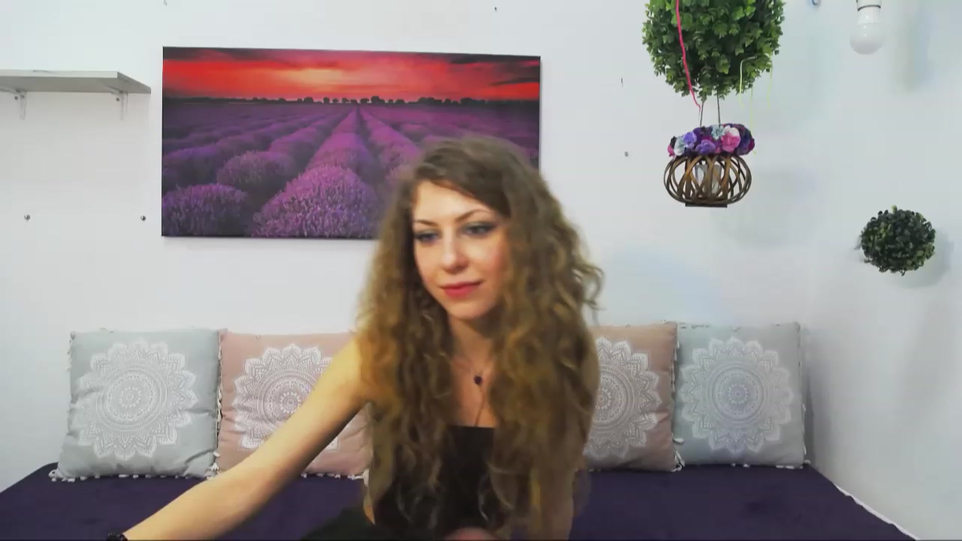 Gallery image thumbnail from YenniferSky's myfreecams stream on, 03/01/2023, 16:09 image 11 of 20