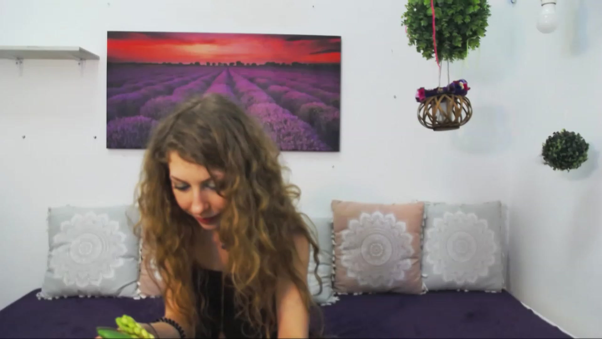 Gallery image thumbnail from YenniferSky's myfreecams stream on, 03/01/2023, 17:22 image 1 of 20
