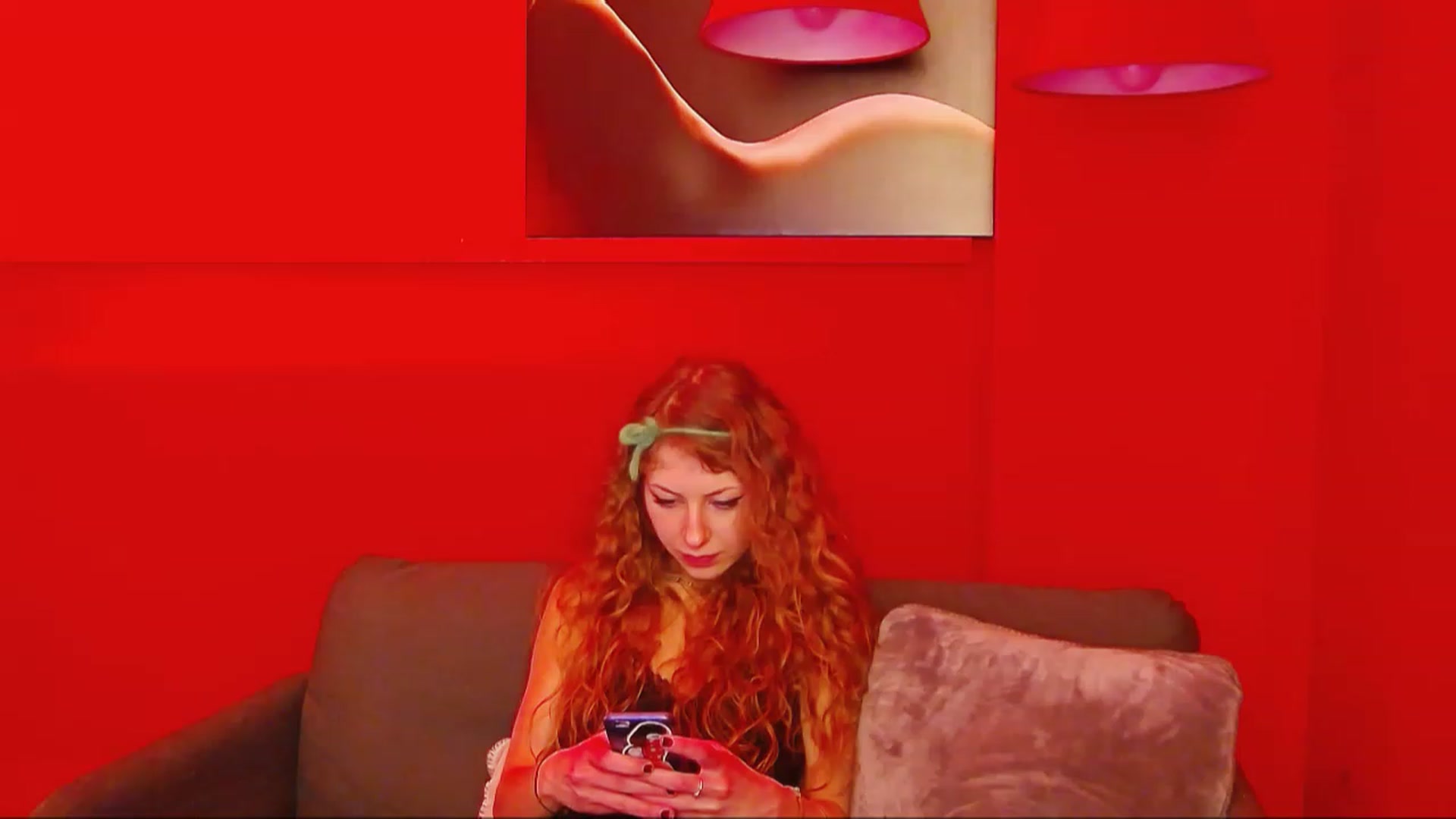 Gallery image thumbnail from YenniferSky's myfreecams stream on, 03/09/2023, 19:37 image 12 of 20