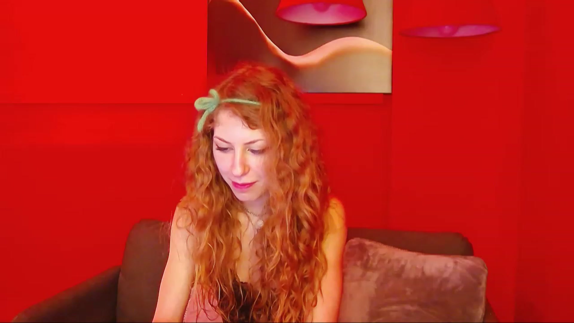 Gallery image thumbnail from YenniferSky's myfreecams stream on, 03/09/2023, 19:37 image 20 of 20