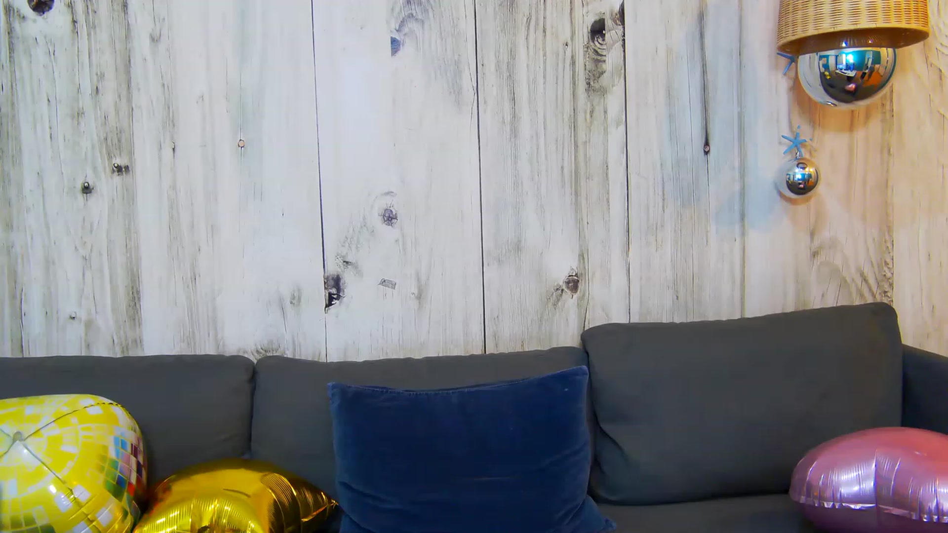 Gallery image thumbnail from YenniferSky's myfreecams stream on, 03/24/2023, 20:43 image 13 of 20