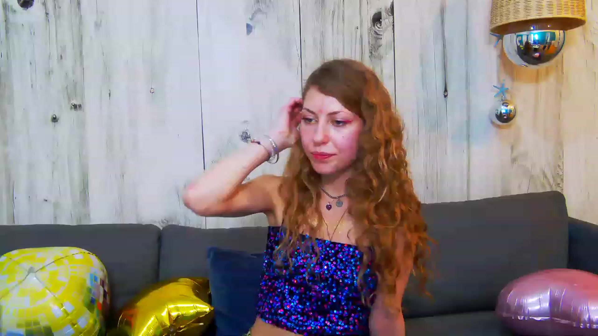 Gallery image thumbnail from YenniferSky's myfreecams stream on, 03/24/2023, 20:43 image 19 of 20