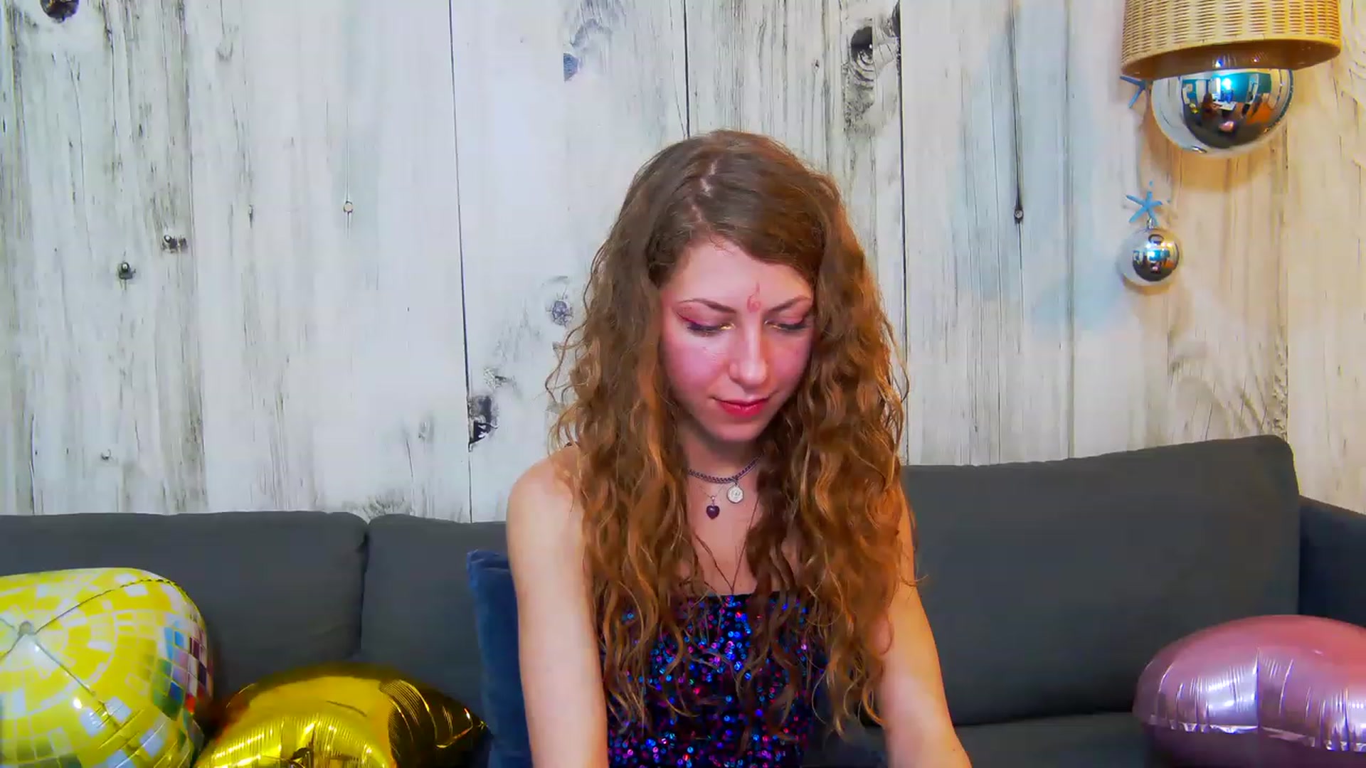 Gallery image thumbnail from YenniferSky's myfreecams stream on, 03/24/2023, 20:43 image 5 of 20