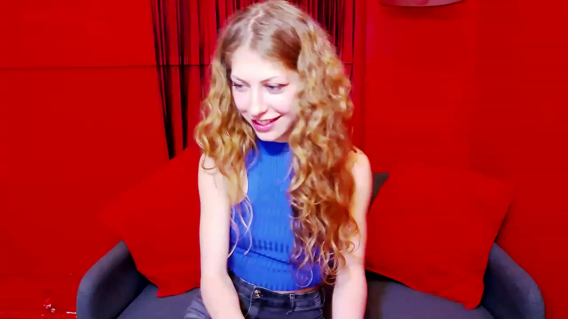 Gallery image thumbnail from YenniferSky's myfreecams stream on, 03/29/2023, 18:04 image 14 of 20