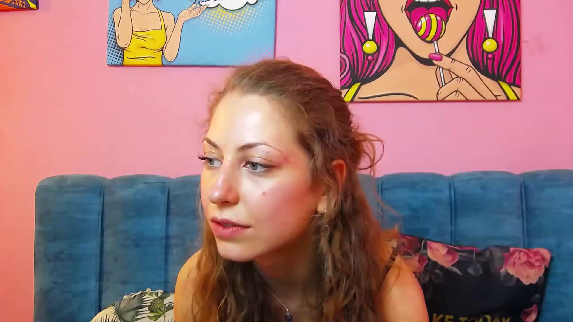 Gallery image thumbnail from YenniferSky's myfreecams stream on, 03/30/2023, 19:38 image 14 of 20