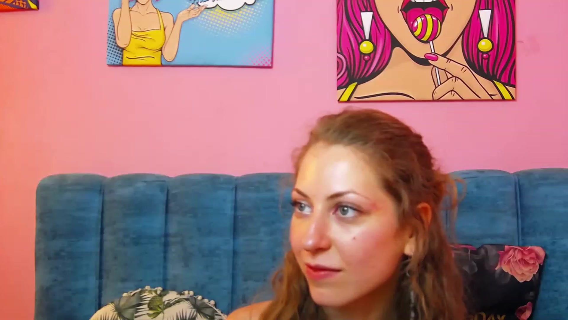Gallery image thumbnail from YenniferSky's myfreecams stream on, 03/30/2023, 19:38 image 5 of 20
