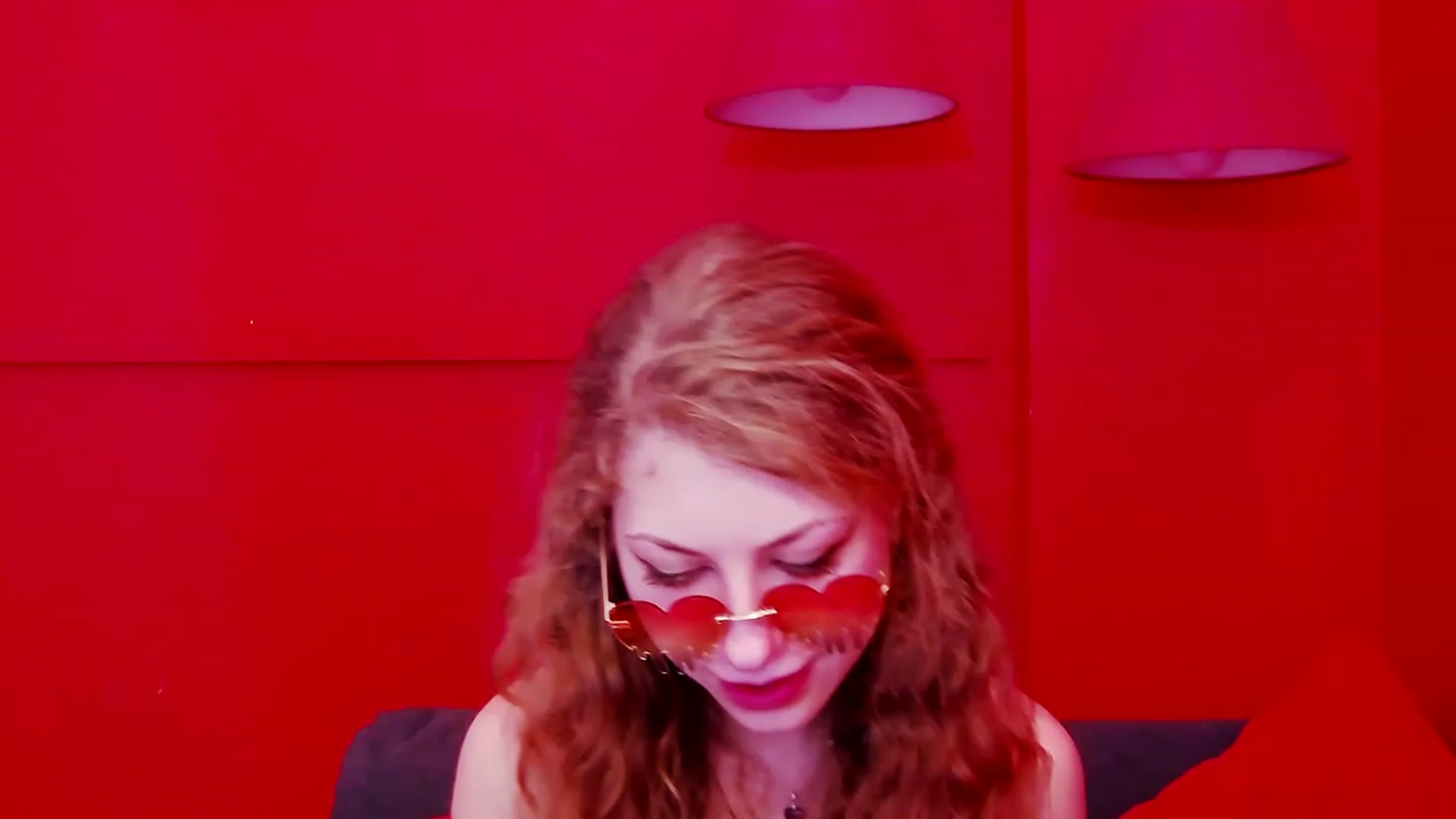 Gallery image thumbnail from YenniferSky's myfreecams stream on, 03/31/2023, 18:05 image 19 of 20