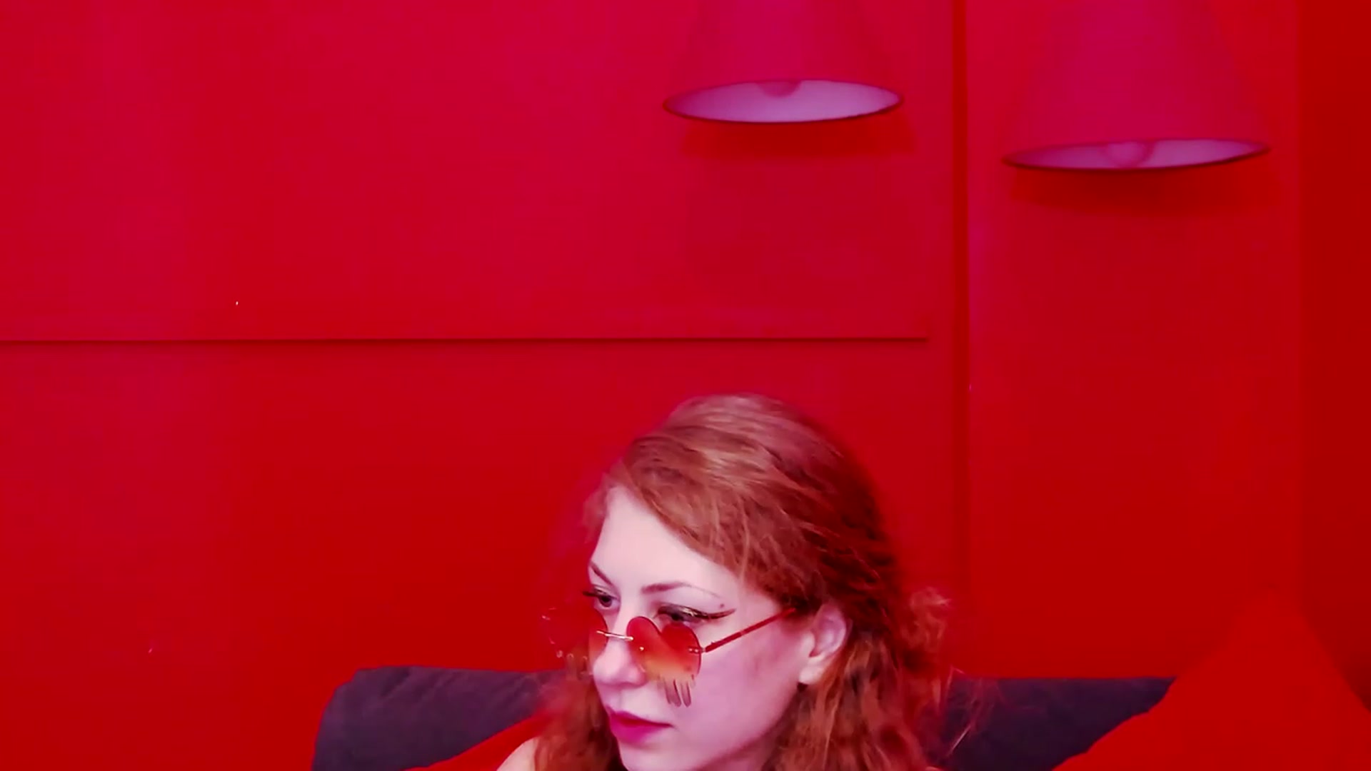 Gallery image thumbnail from YenniferSky's myfreecams stream on, 03/31/2023, 18:05 image 7 of 20