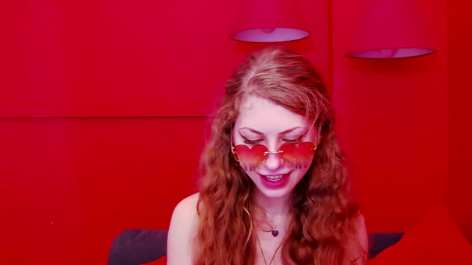 Gallery image thumbnail from YenniferSky's myfreecams stream on, 03/31/2023, 18:05 image 1 of 20