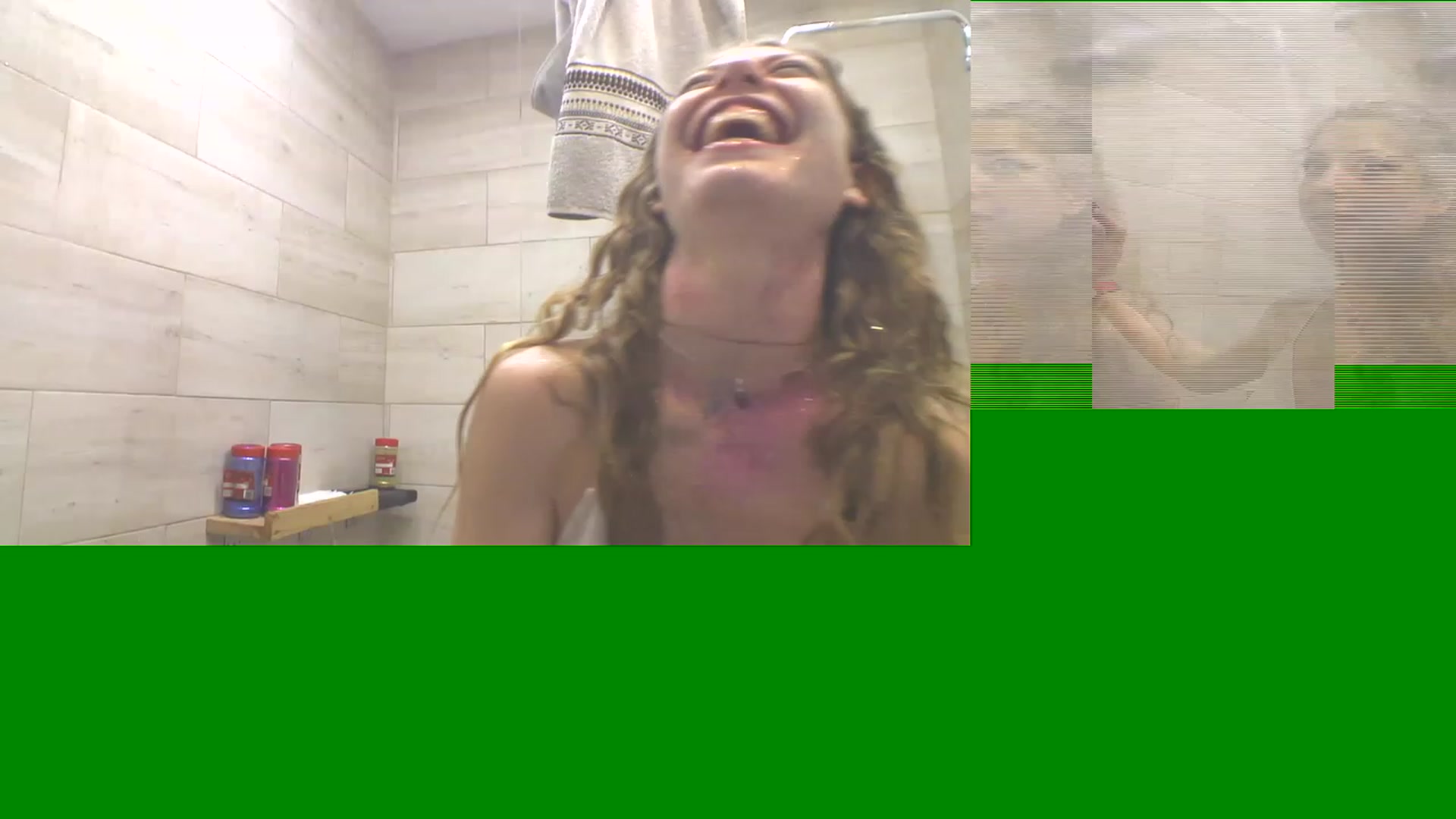 Gallery image thumbnail from YenniferSky's myfreecams stream on, 04/07/2023, 24:52 image 17 of 20