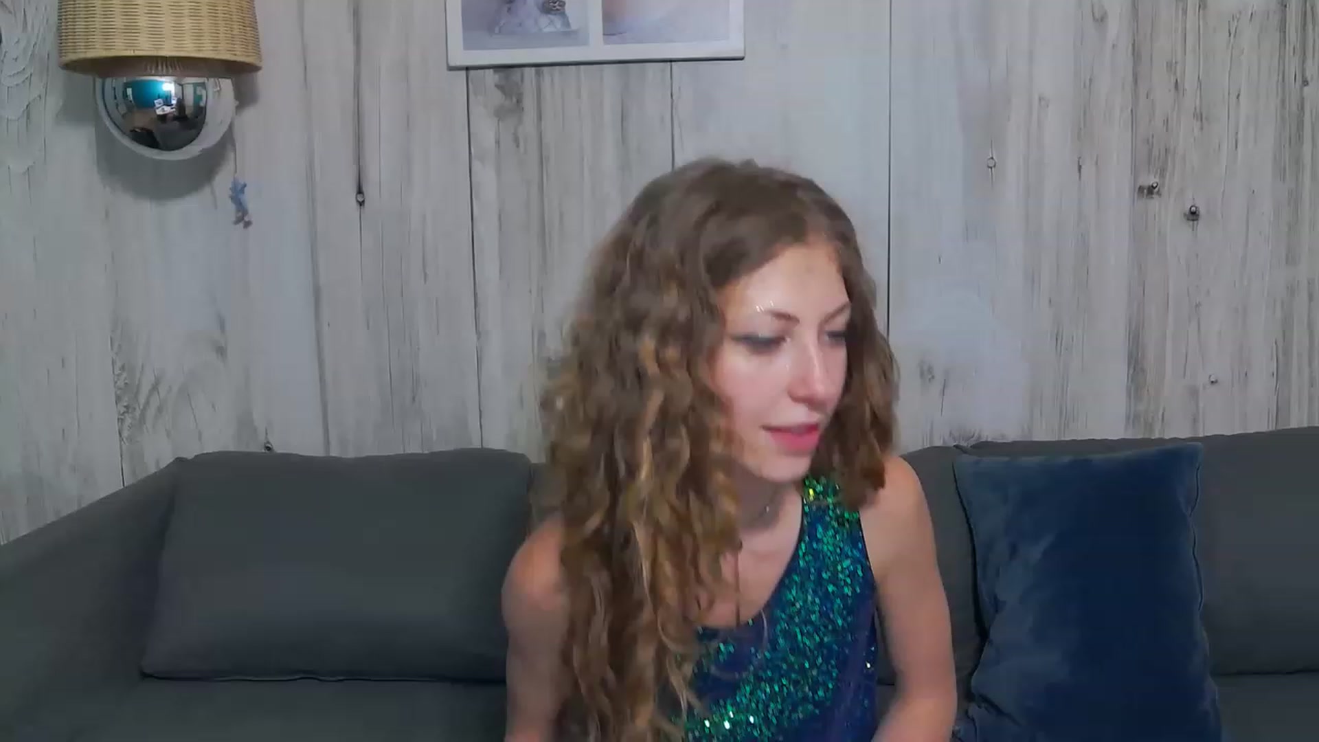 Gallery image thumbnail from YenniferSky's myfreecams stream on, 04/15/2023, 18:42 image 2 of 20
