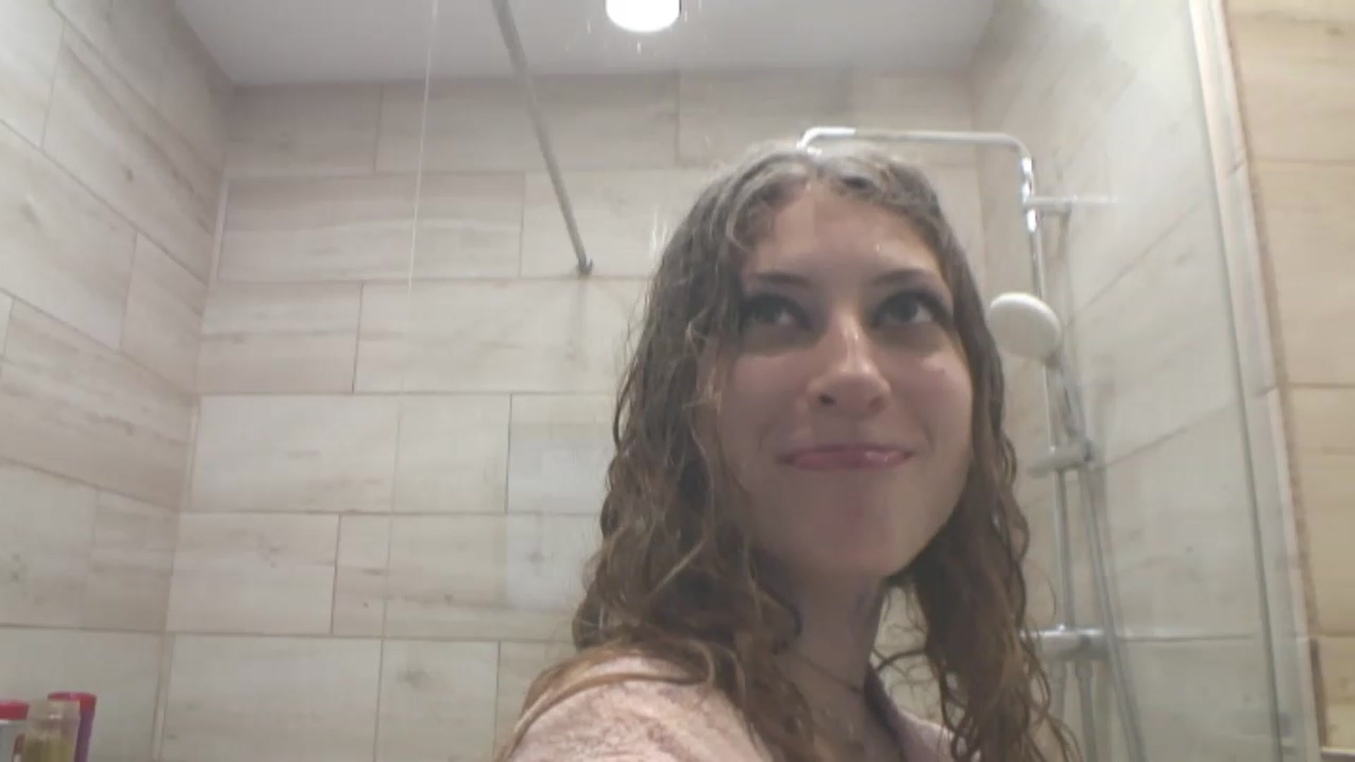Gallery image thumbnail from YenniferSky's myfreecams stream on, 04/16/2023, 23:02 image 7 of 20