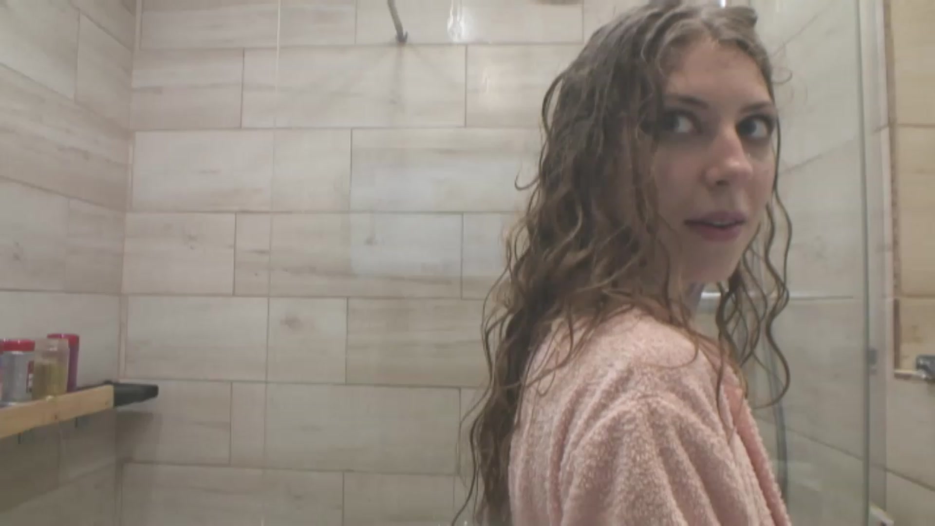 Gallery image thumbnail from YenniferSky's myfreecams stream on, 04/16/2023, 23:02 image 1 of 20