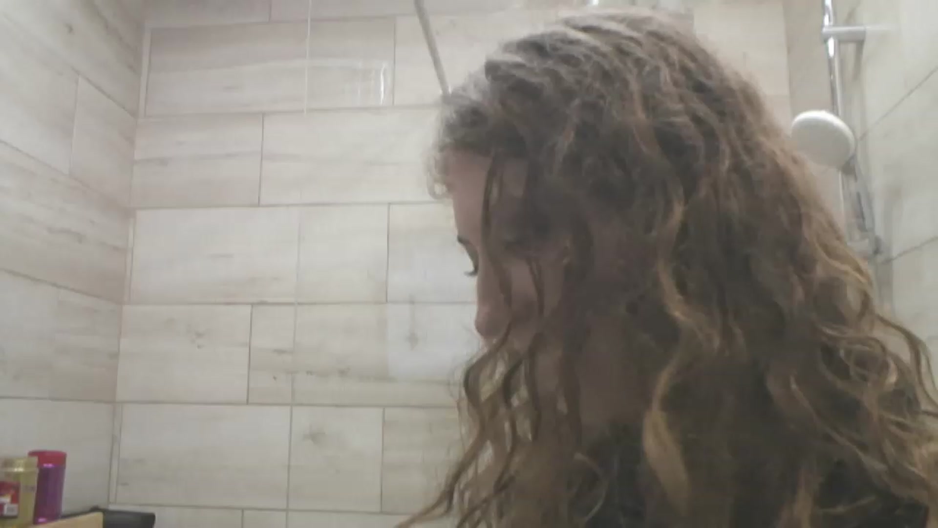 Gallery image thumbnail from YenniferSky's myfreecams stream on, 04/17/2023, 01:06 image 11 of 20