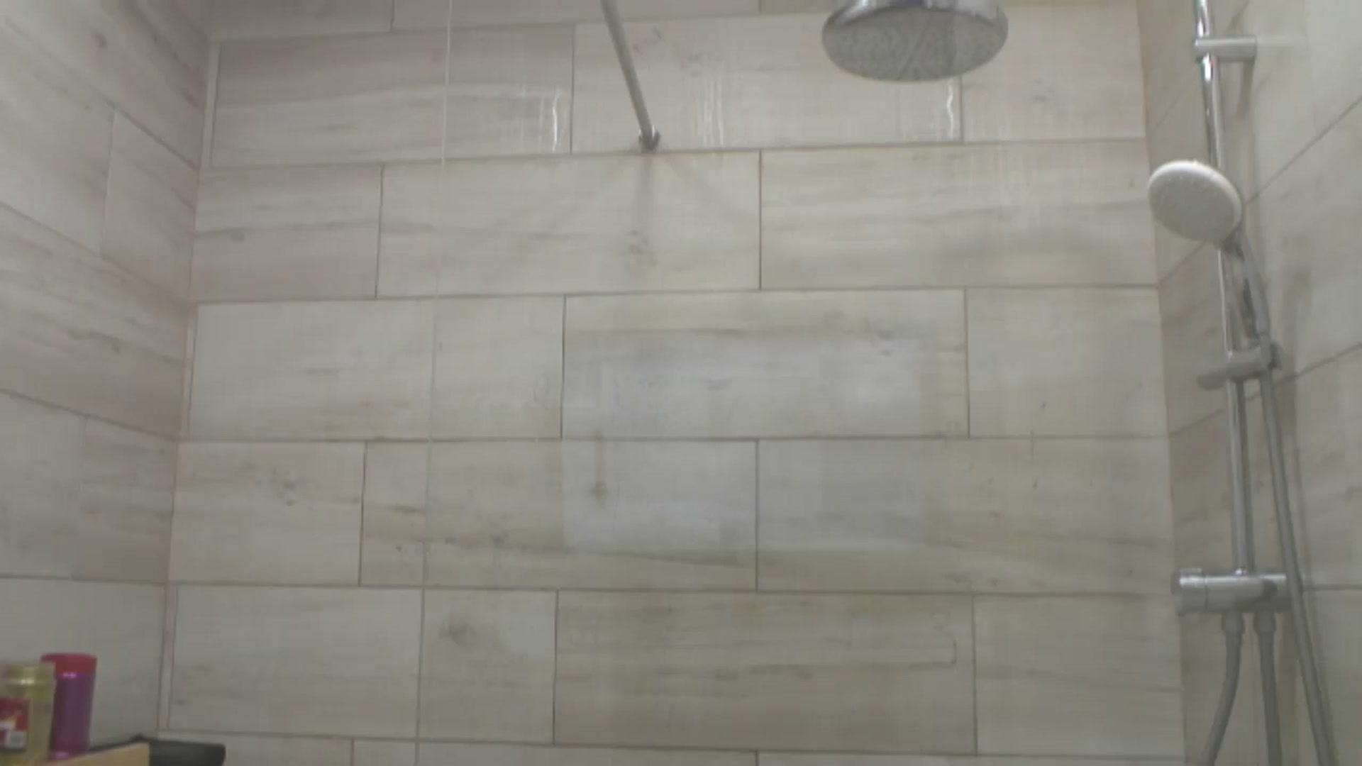 Gallery image thumbnail from YenniferSky's myfreecams stream on, 04/17/2023, 01:06 image 13 of 20