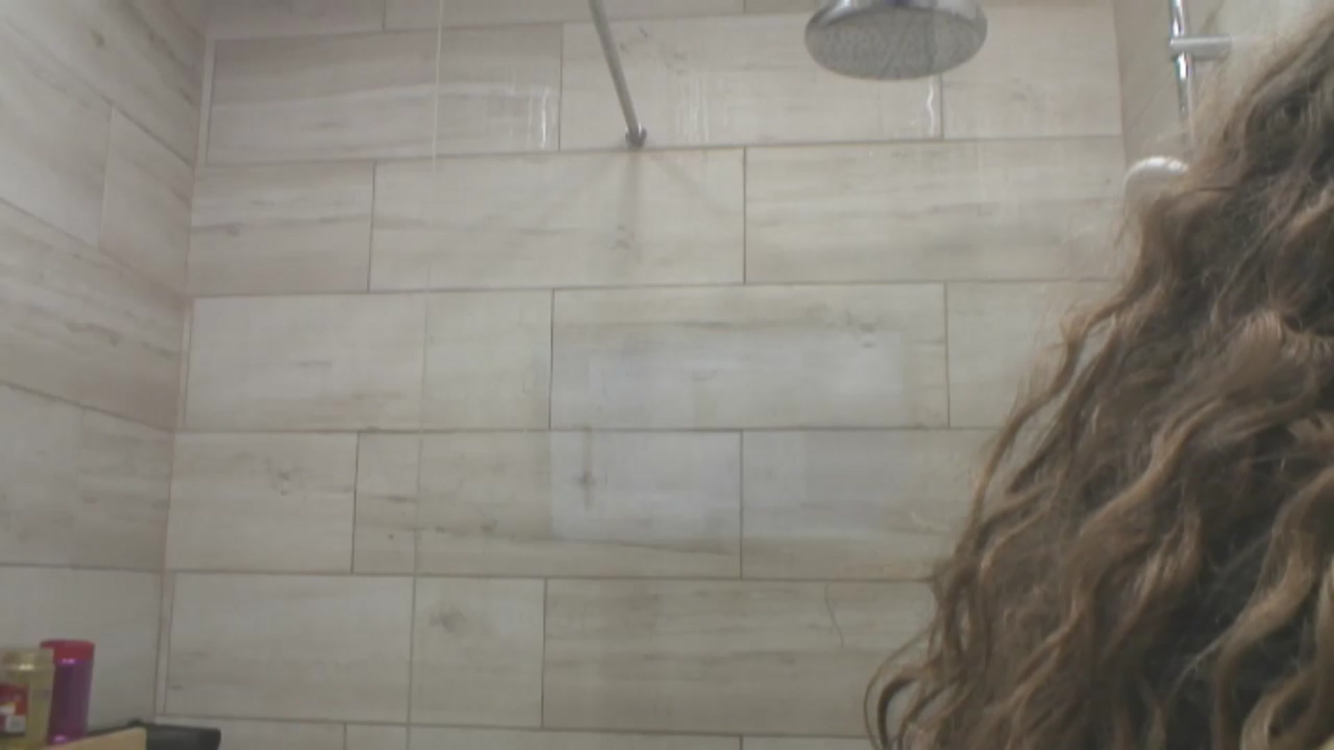Gallery image thumbnail from YenniferSky's myfreecams stream on, 04/17/2023, 01:06 image 16 of 20