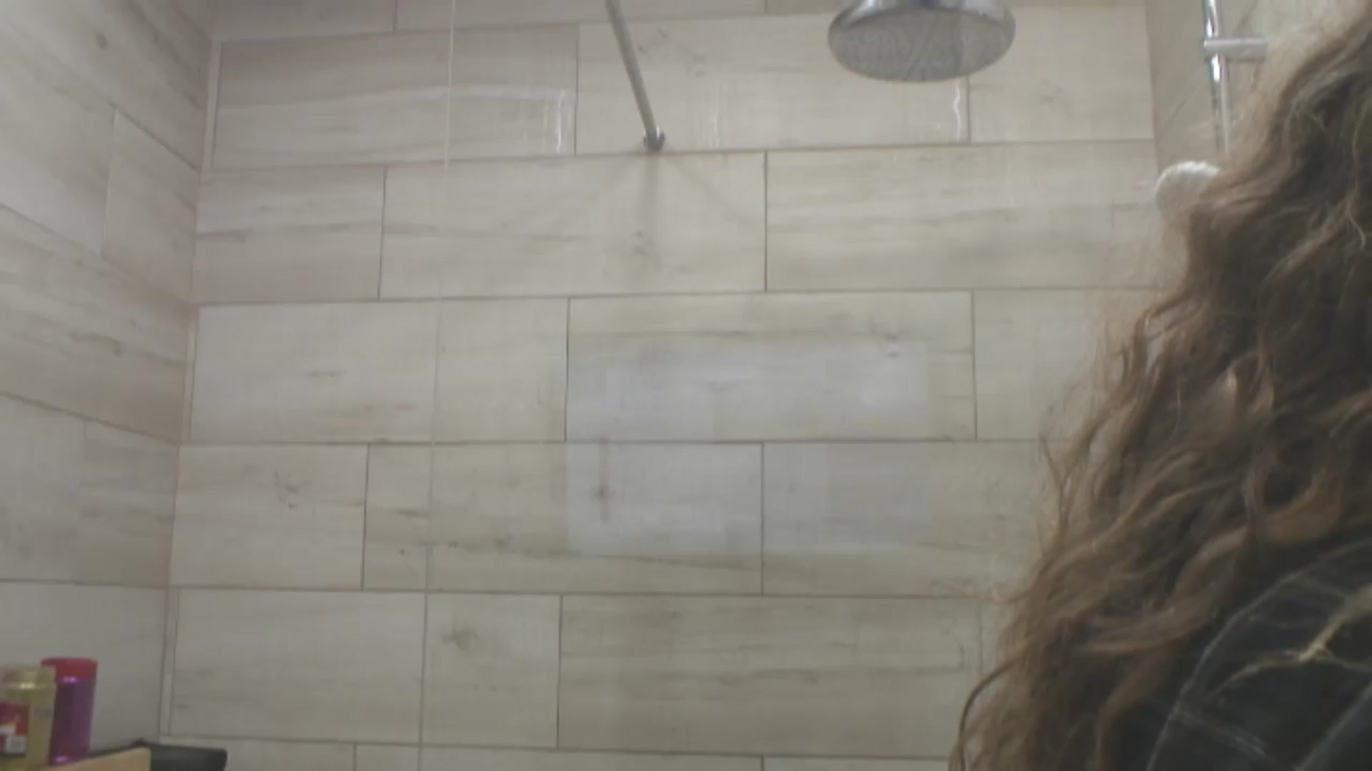 Gallery image thumbnail from YenniferSky's myfreecams stream on, 04/17/2023, 01:06 image 18 of 20