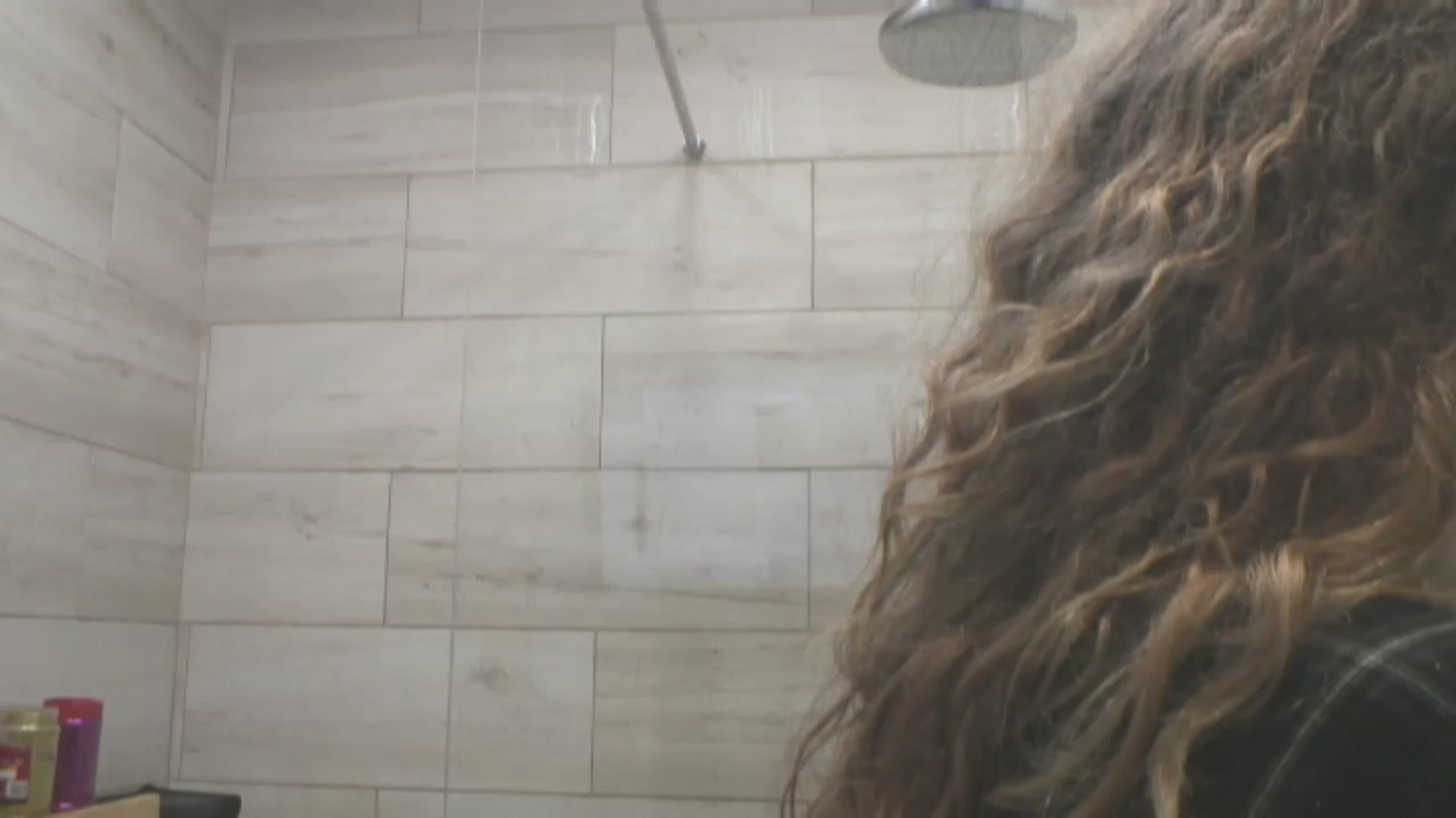 Gallery image thumbnail from YenniferSky's myfreecams stream on, 04/17/2023, 01:06 image 14 of 20