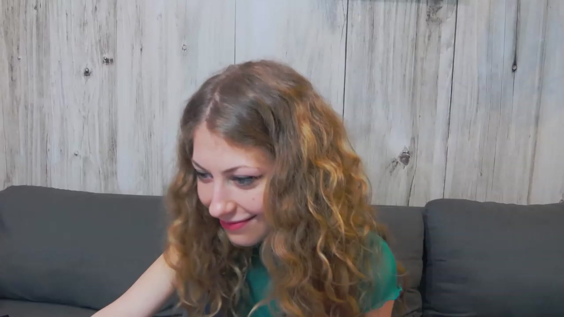 Gallery image thumbnail from YenniferSky's myfreecams stream on, 04/18/2023, 19:01 image 11 of 20
