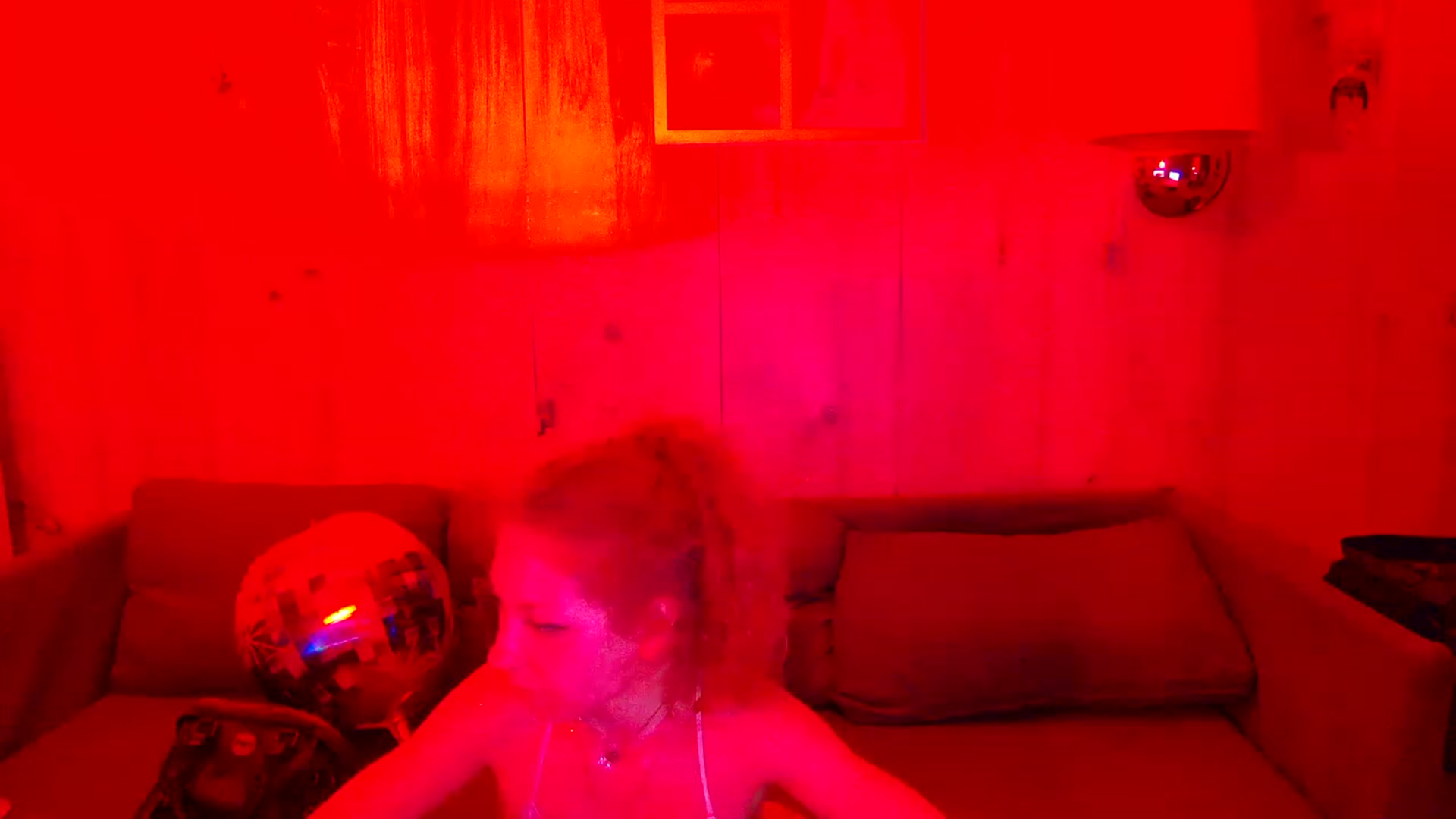 Gallery image thumbnail from YenniferSky's myfreecams stream on, 04/22/2023, 20:46 image 19 of 20