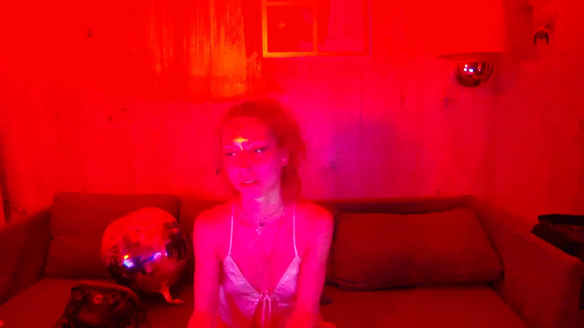 Gallery image thumbnail from YenniferSky's myfreecams stream on, 04/22/2023, 20:46 image 20 of 20