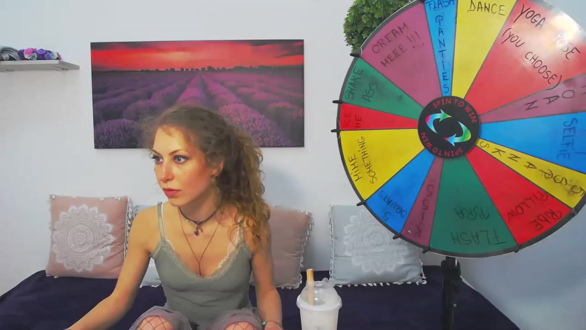 Gallery image thumbnail from YenniferSky's myfreecams stream on, 05/14/2023, 20:24 image 1 of 20