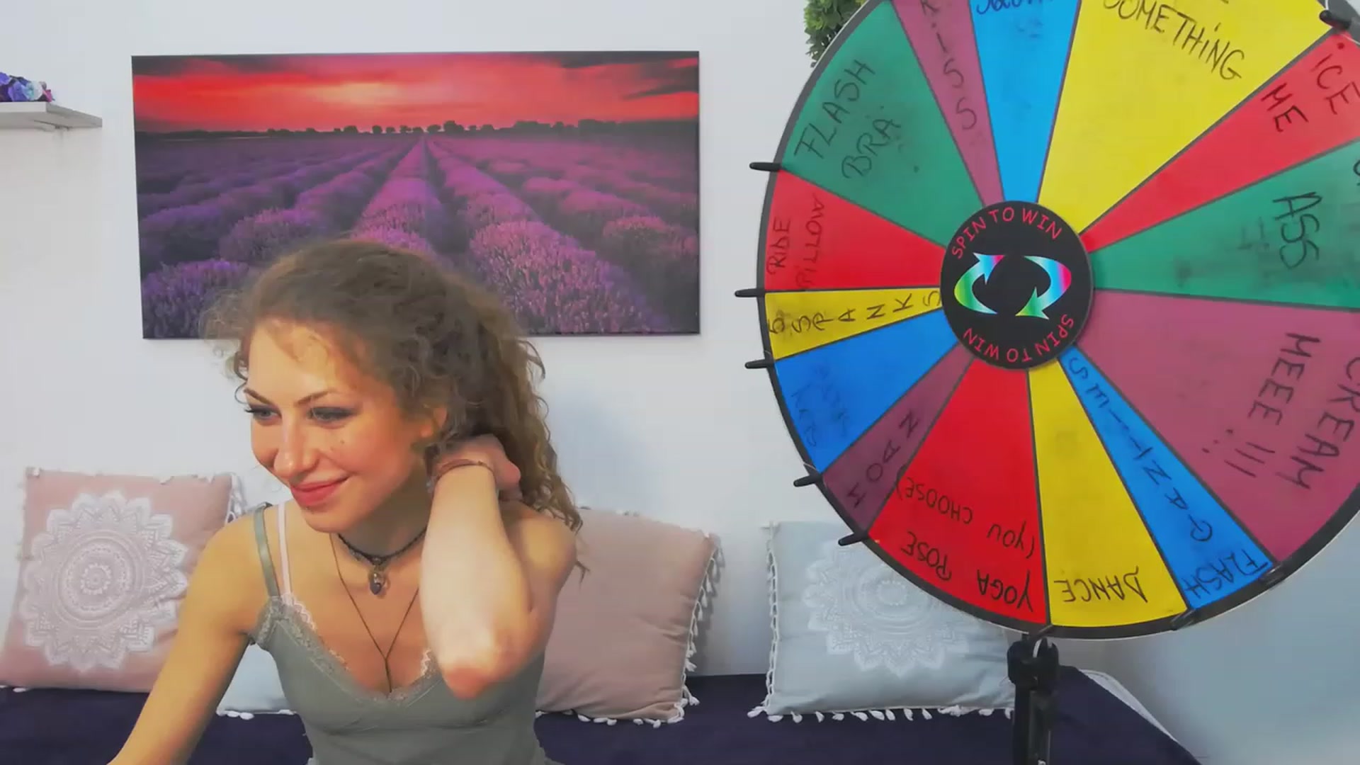 Gallery image thumbnail from YenniferSky's myfreecams stream on, 05/14/2023, 20:24 image 18 of 20