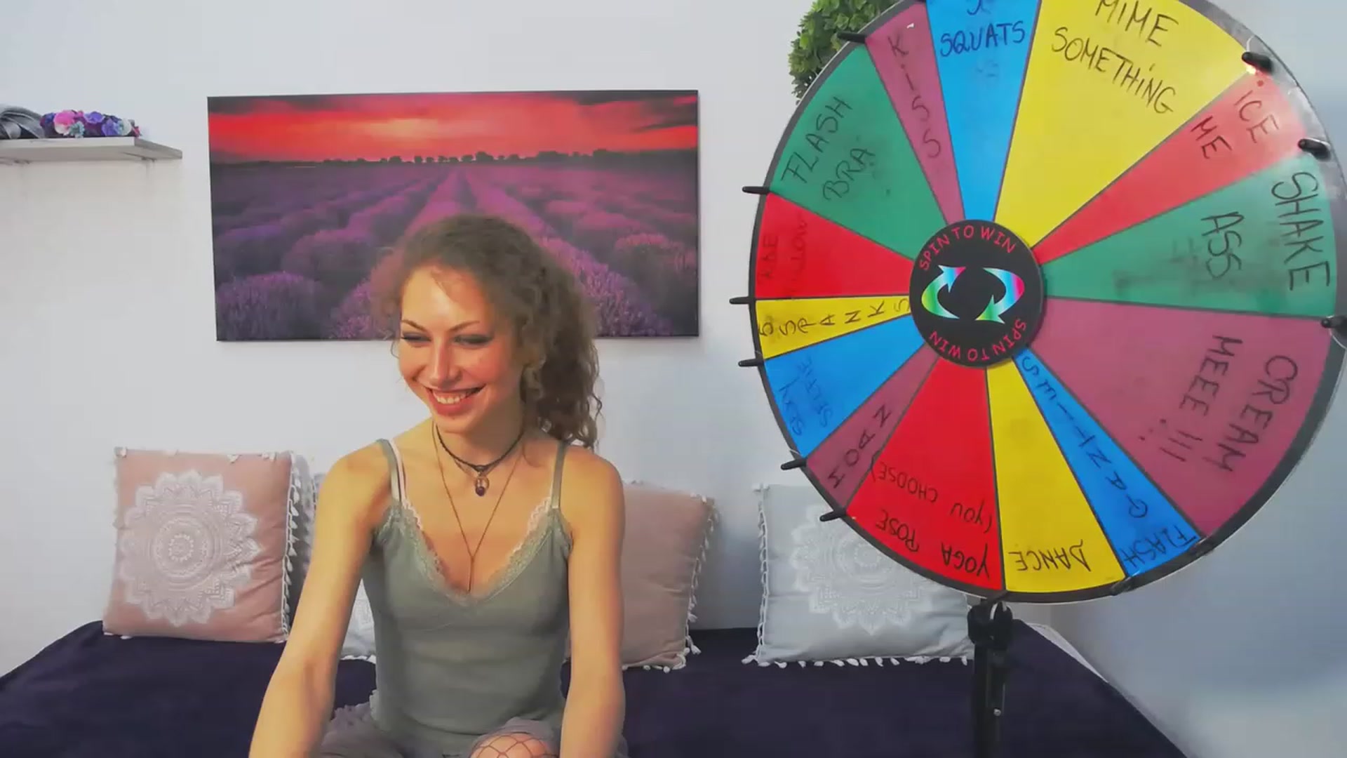 Gallery image thumbnail from YenniferSky's myfreecams stream on, 05/14/2023, 20:24 image 8 of 20