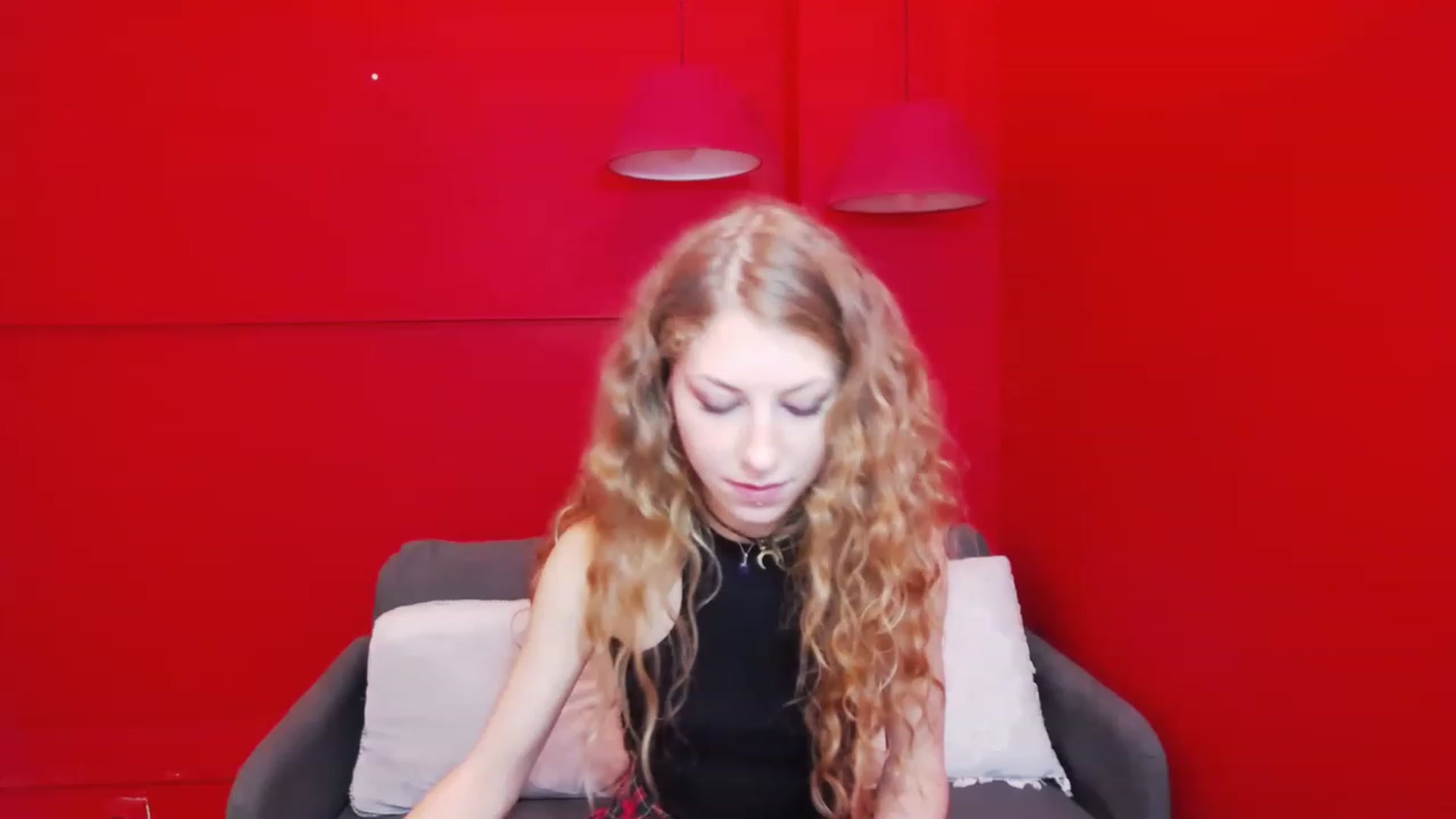 Gallery image thumbnail from YenniferSky's myfreecams stream on, 05/18/2023, 15:11 image 20 of 20