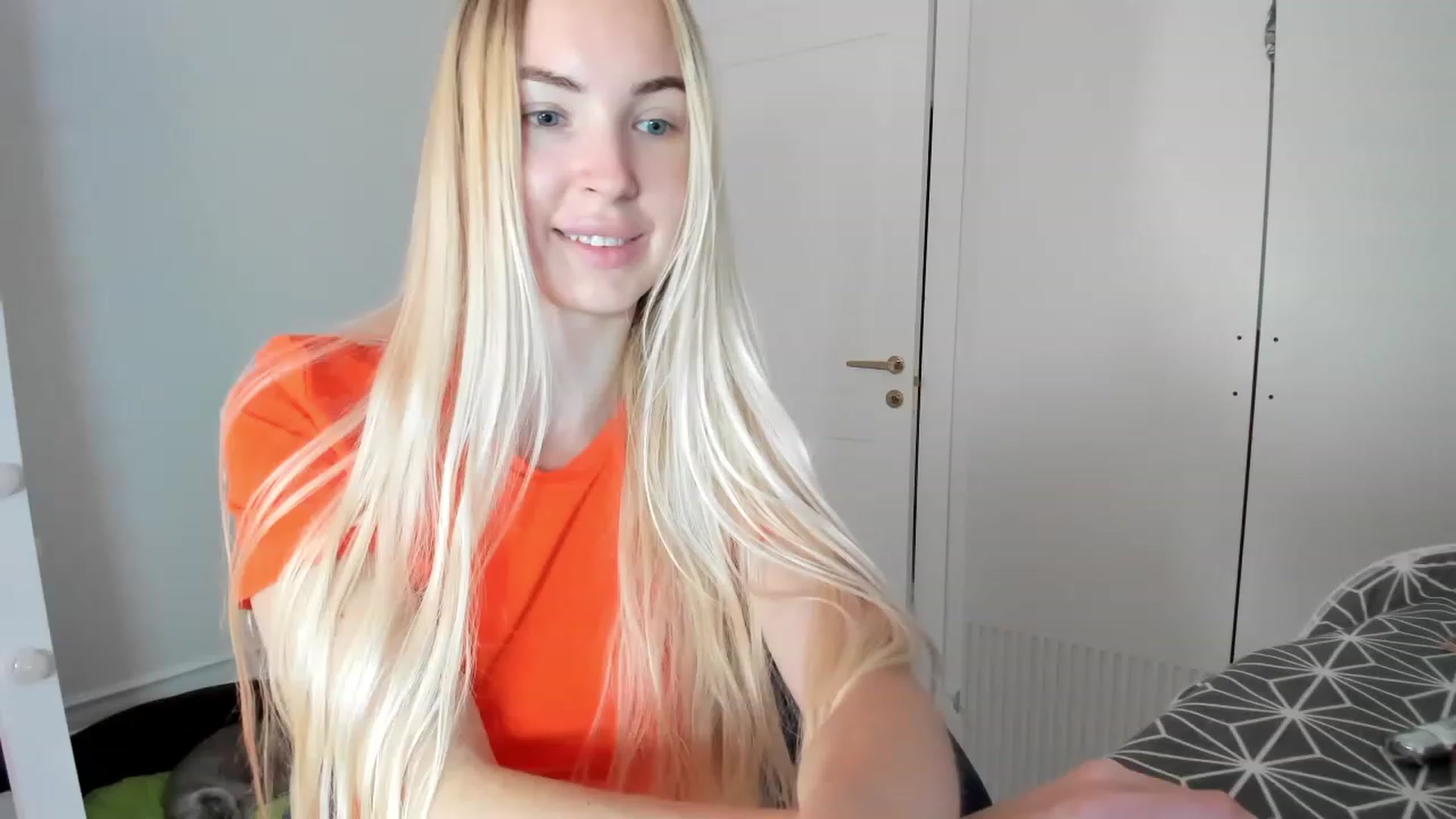Gallery image thumbnail from YesBarbie's myfreecams stream on, 11/13/2023, 09:56 image 2 of 20