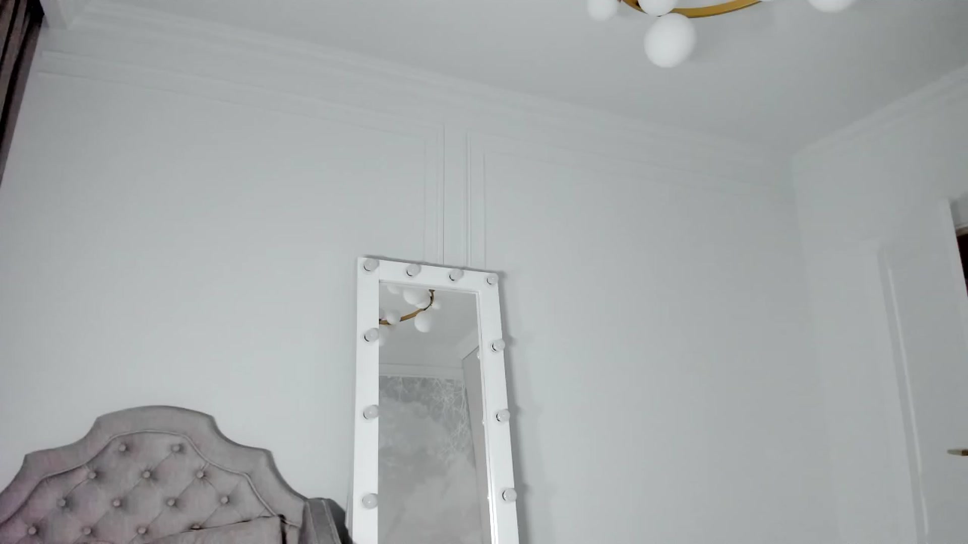 Gallery image thumbnail from YesBarbie's myfreecams stream on, 11/14/2023, 04:42 image 3 of 20