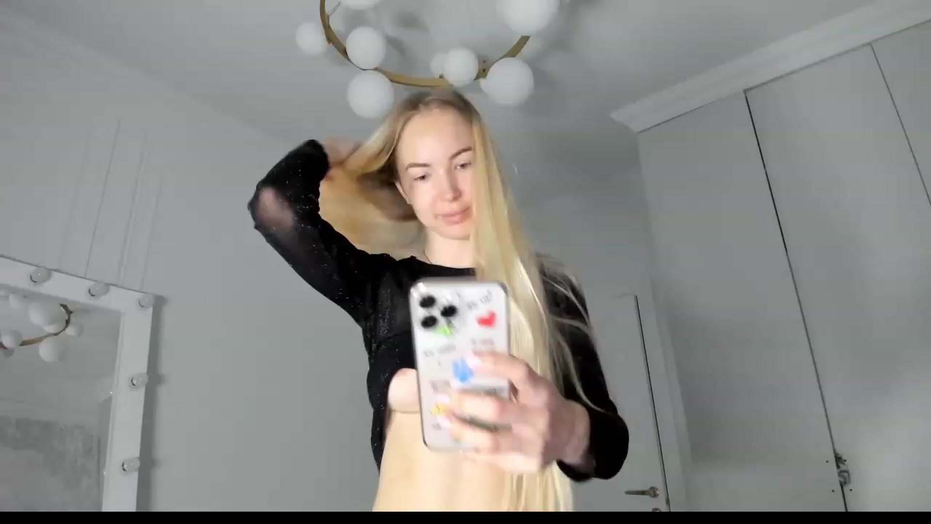 Gallery image thumbnail from YesBarbie's myfreecams stream on, 11/20/2023, 05:10 image 5 of 20