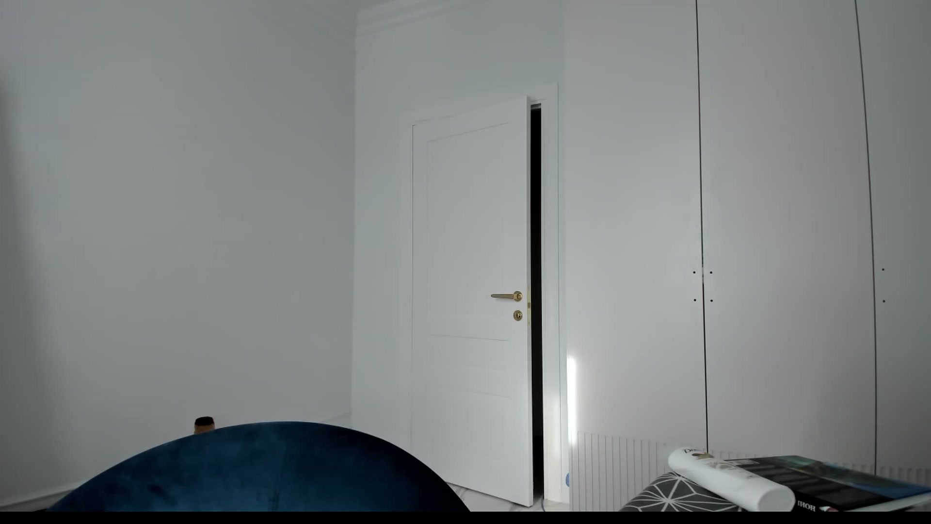 Gallery image thumbnail from YesBarbie's myfreecams stream on, 11/20/2023, 10:51 image 7 of 20