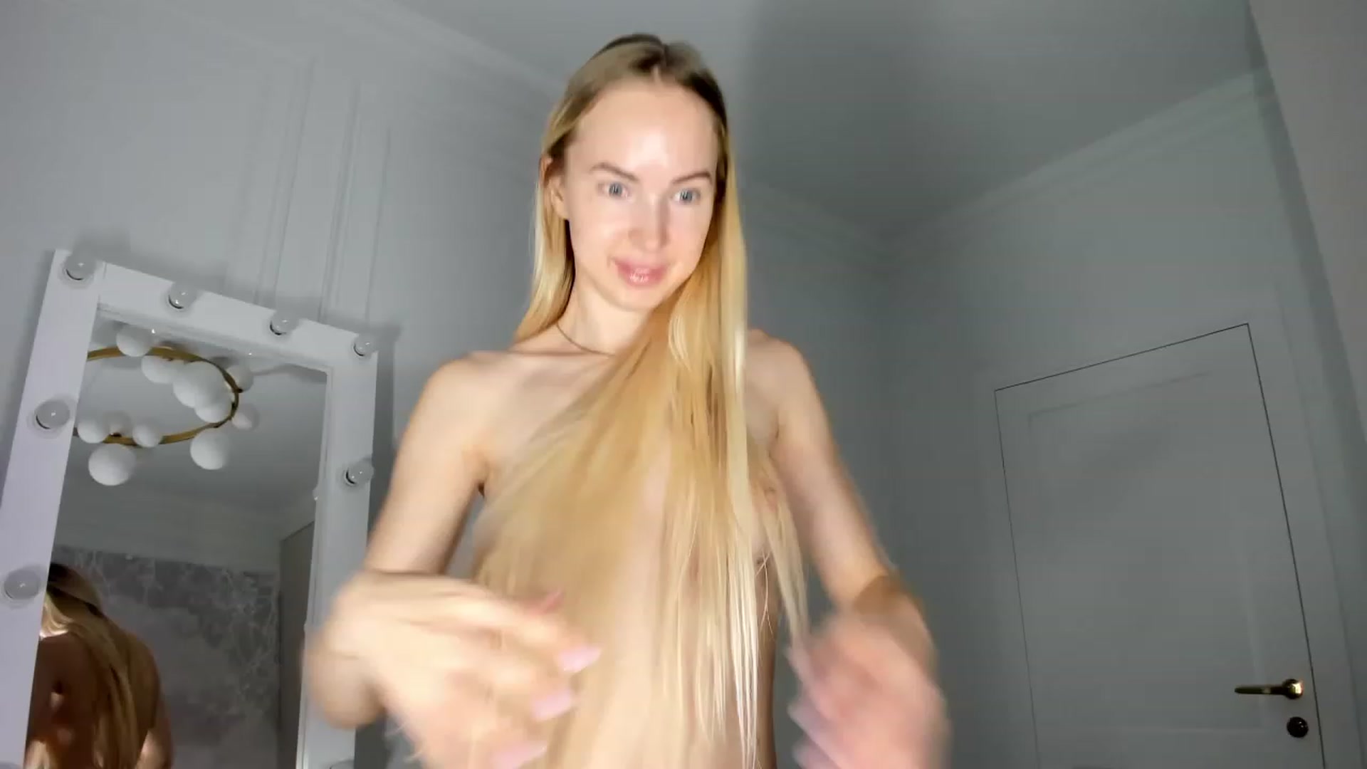 Gallery image thumbnail from YesBarbie's myfreecams stream on, 11/25/2023, 09:01 image 8 of 20