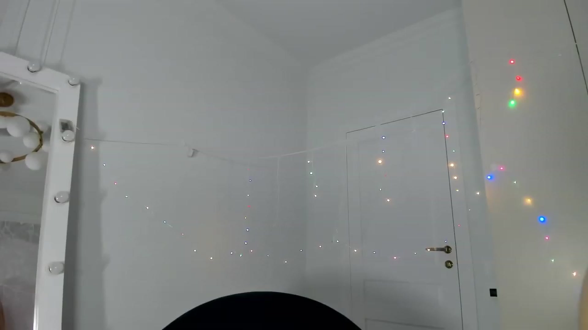 Gallery image thumbnail from YesBarbie's myfreecams stream on, 12/07/2023, 06:11 image 11 of 20