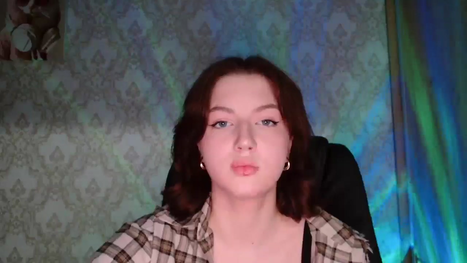 Gallery image thumbnail from YesLady's myfreecams stream on, 03/28/2026, 17:37 image 19 of 20