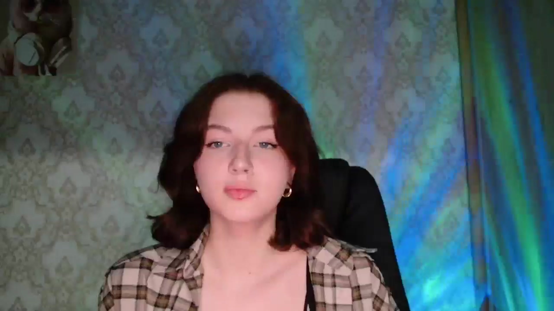 Gallery image thumbnail from YesLady's myfreecams stream on, 03/28/2026, 17:37 image 20 of 20