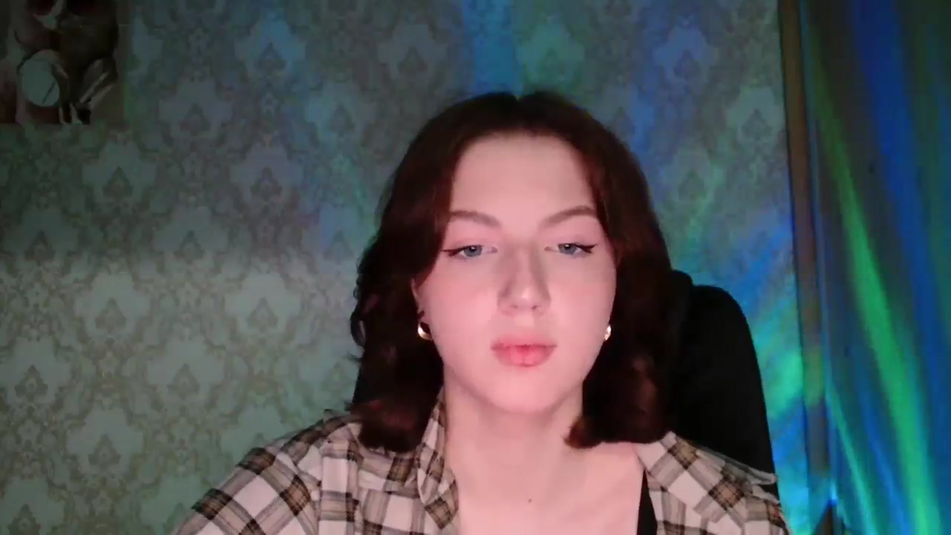 Gallery image thumbnail from YesLady's myfreecams stream on, 03/28/2026, 18:10 image 11 of 20