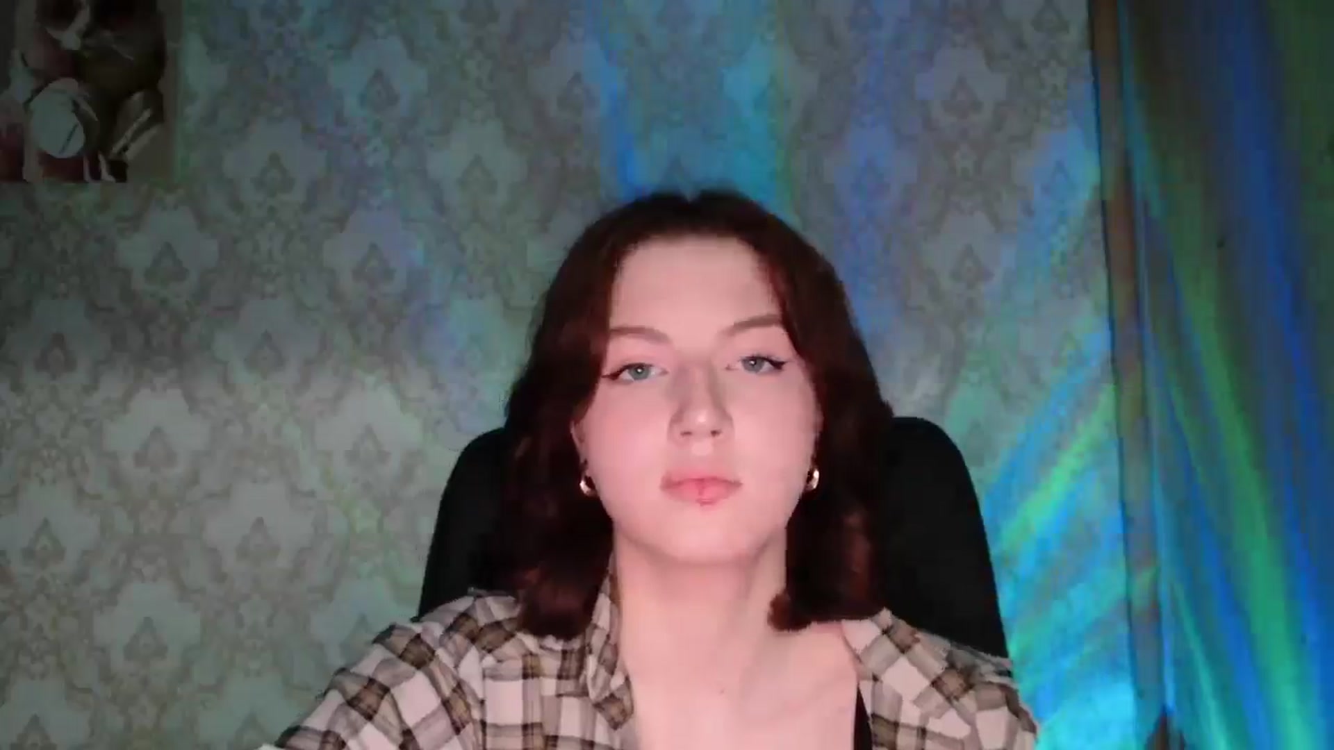 Gallery image thumbnail from YesLady's myfreecams stream on, 03/28/2026, 18:10 image 14 of 20