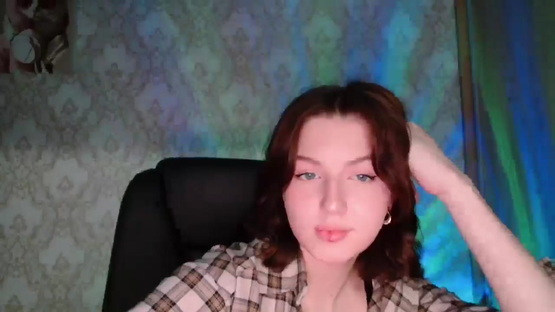 Gallery image thumbnail from YesLady's myfreecams stream on, 03/28/2026, 18:10 image 8 of 20