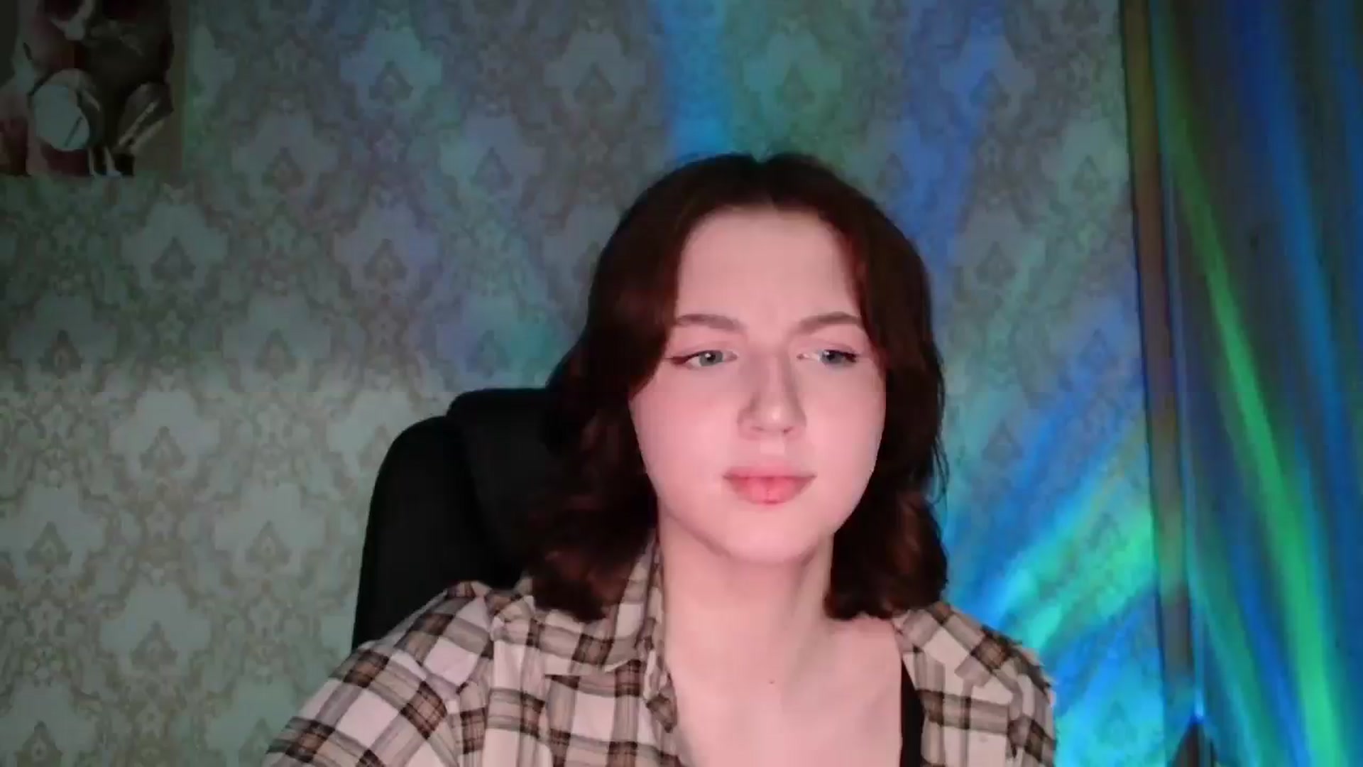 Gallery image thumbnail from YesLady's myfreecams stream on, 03/28/2026, 18:10 image 1 of 20