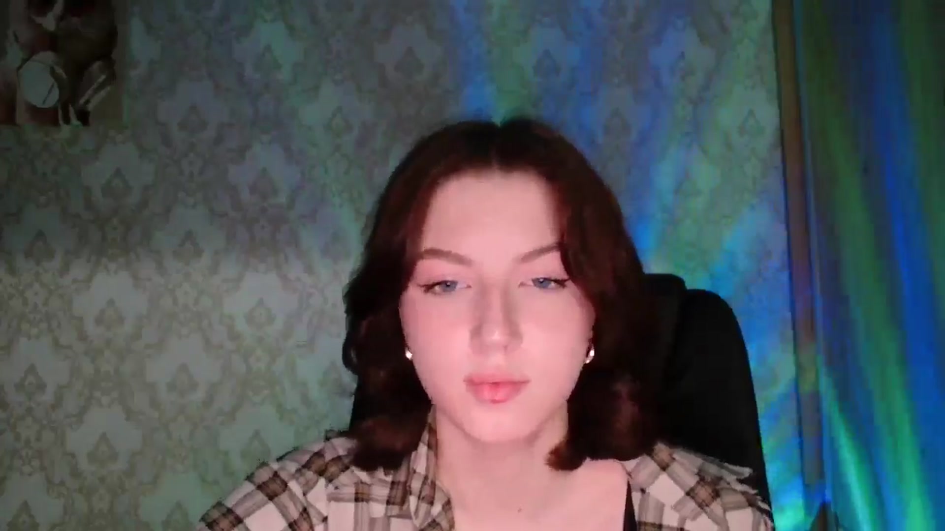 Gallery image thumbnail from YesLady's myfreecams stream on, 03/28/2026, 18:10 image 16 of 20
