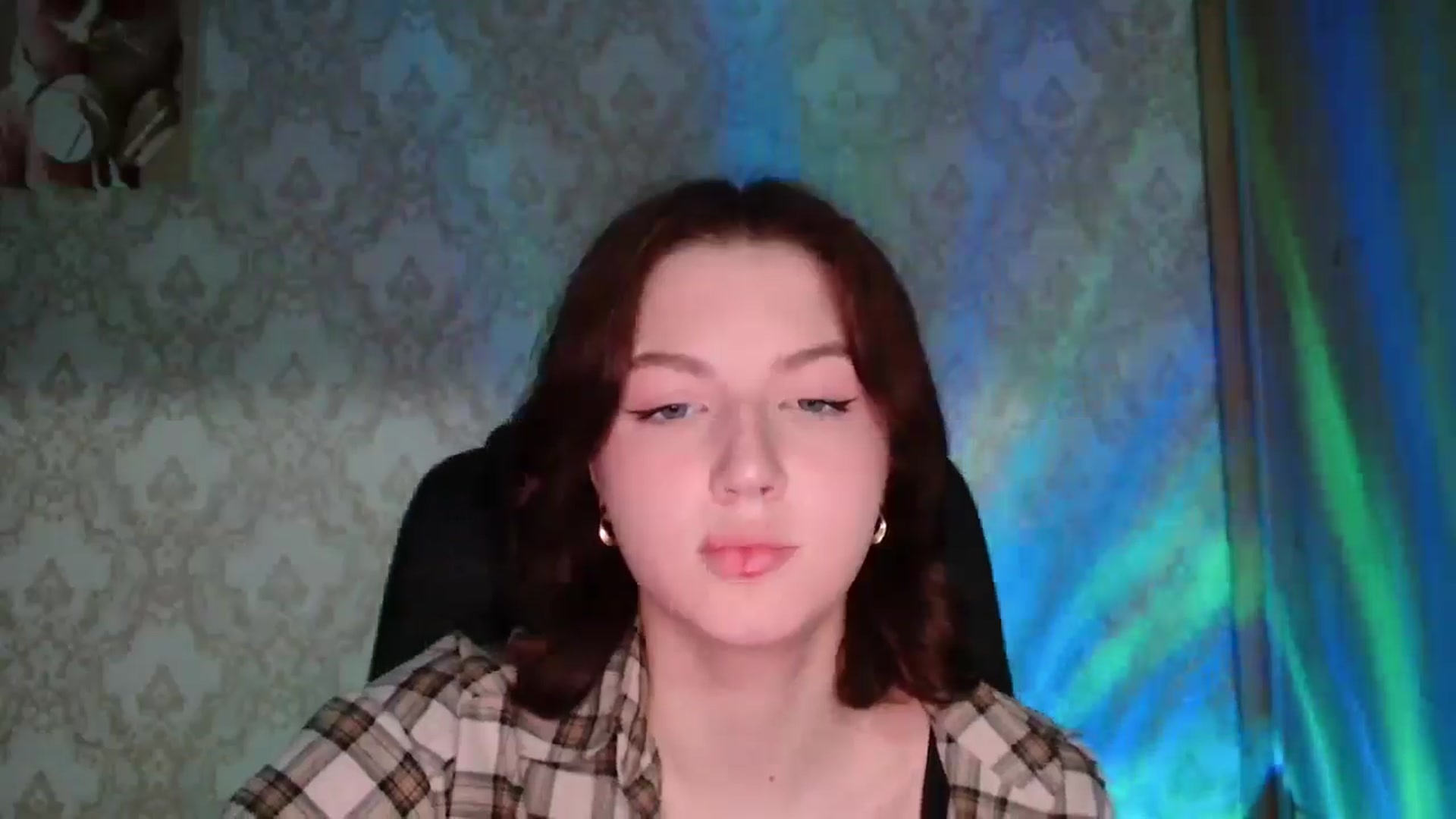 Gallery image thumbnail from YesLady's myfreecams stream on, 03/28/2026, 18:10 image 6 of 20