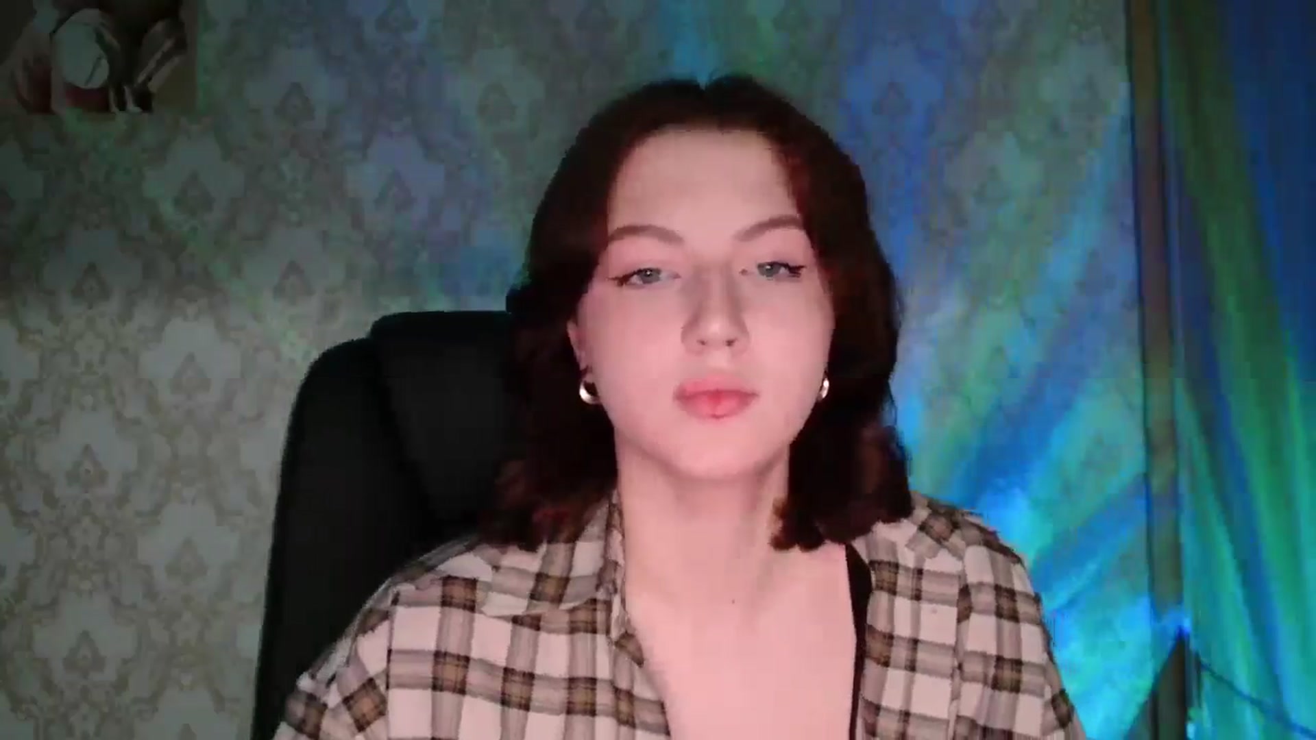Gallery image thumbnail from YesLady's myfreecams stream on, 03/28/2026, 18:53 image 4 of 20