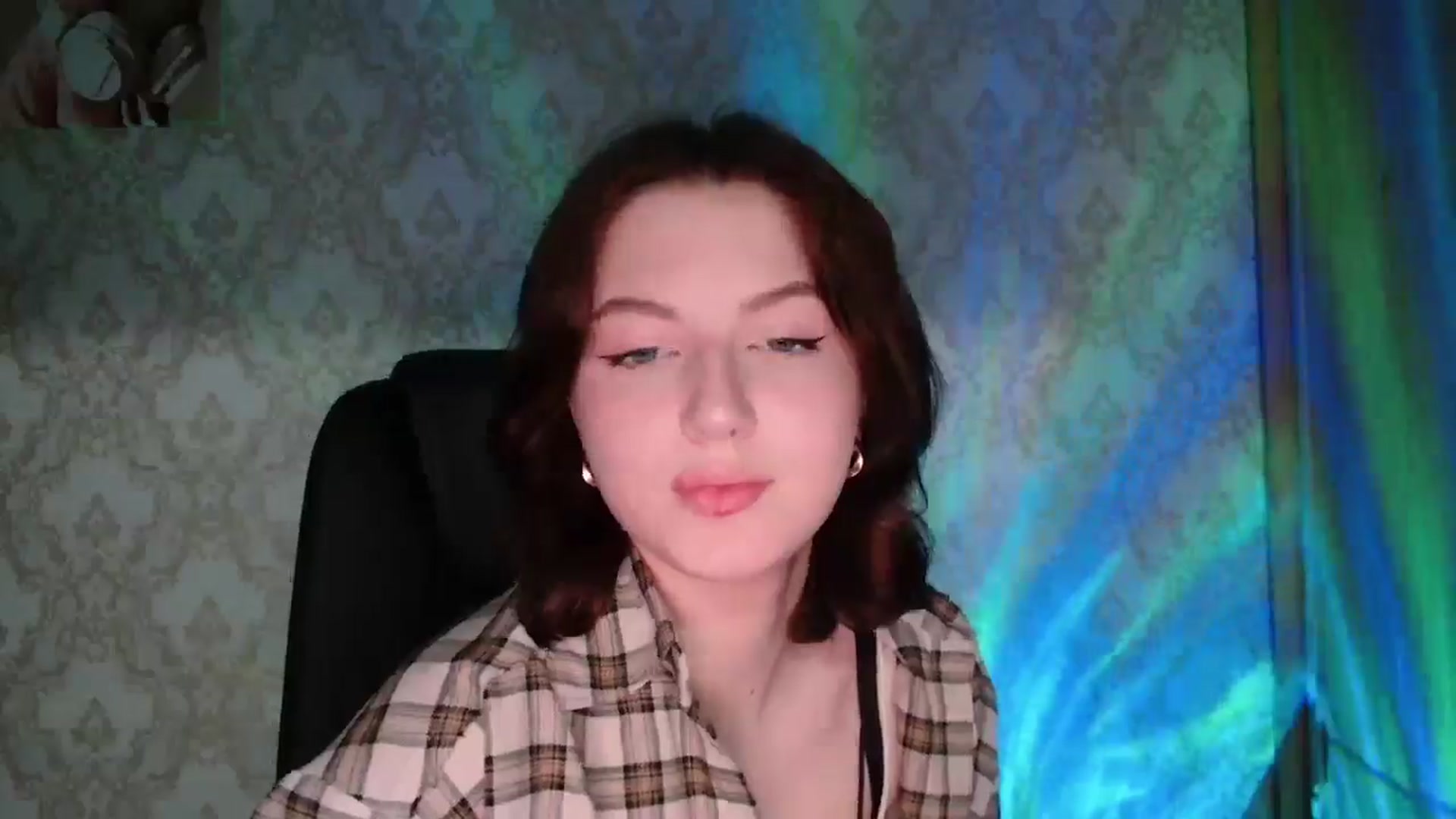 Gallery image thumbnail from YesLady's myfreecams stream on, 03/28/2026, 18:53 image 8 of 20