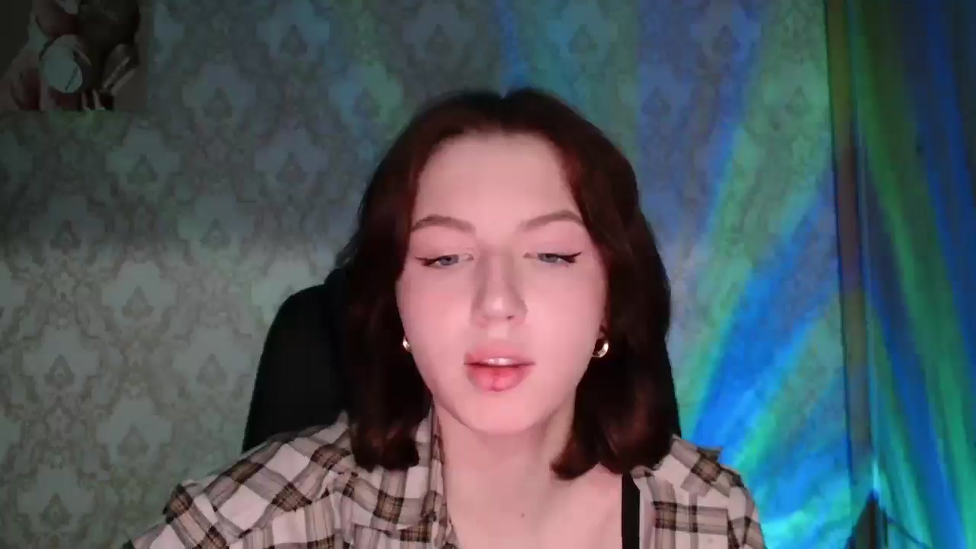 Gallery image thumbnail from YesLady's myfreecams stream on, 03/28/2026, 19:19 image 4 of 20